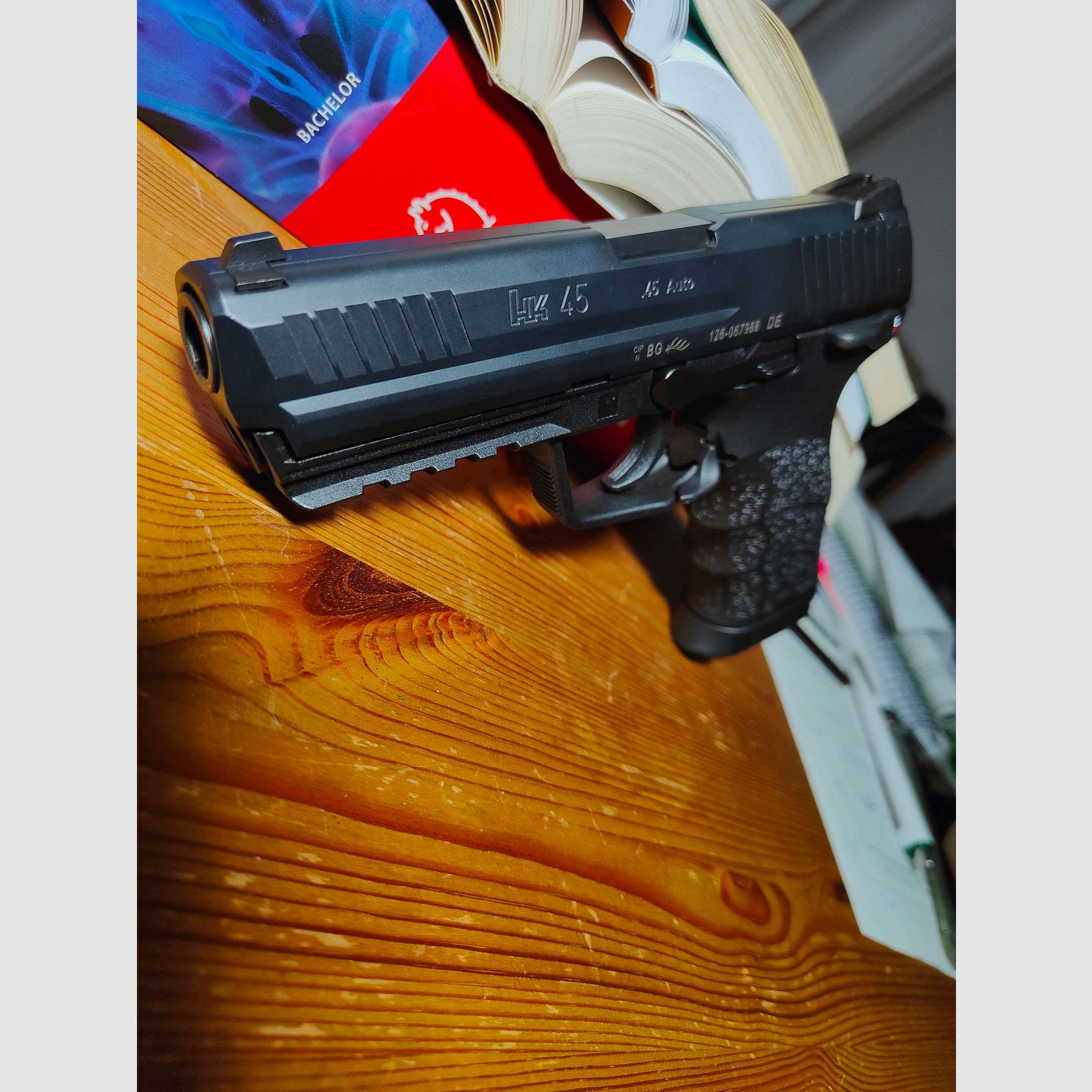 HK45 