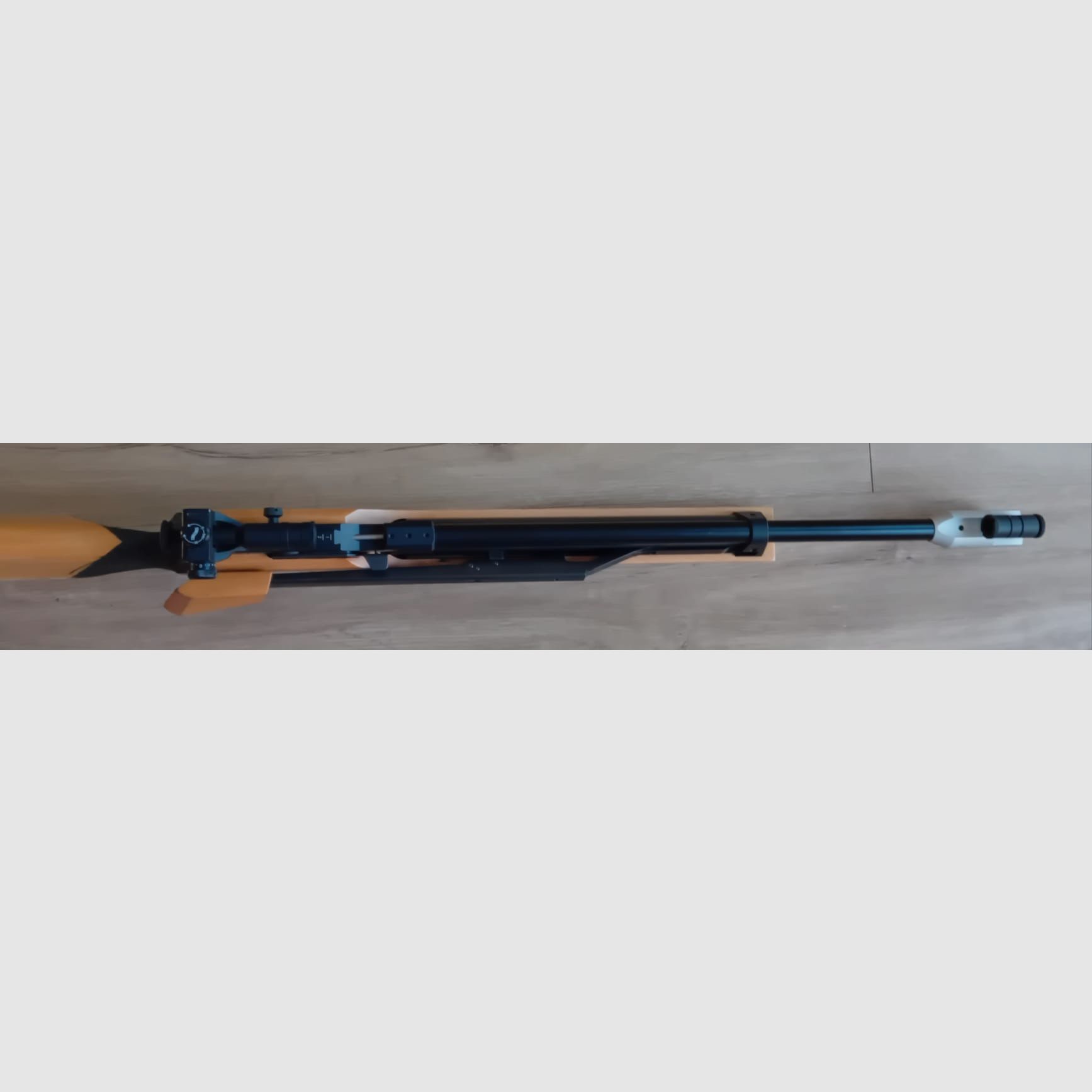 Karabinek pneumatyczny Walther LGM 2 Młodzieżowy