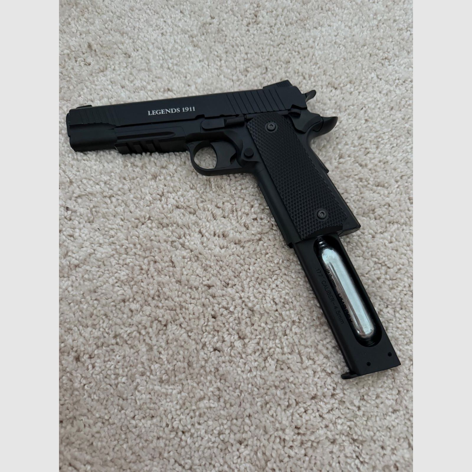 Colt 1911 4,5mm bb
