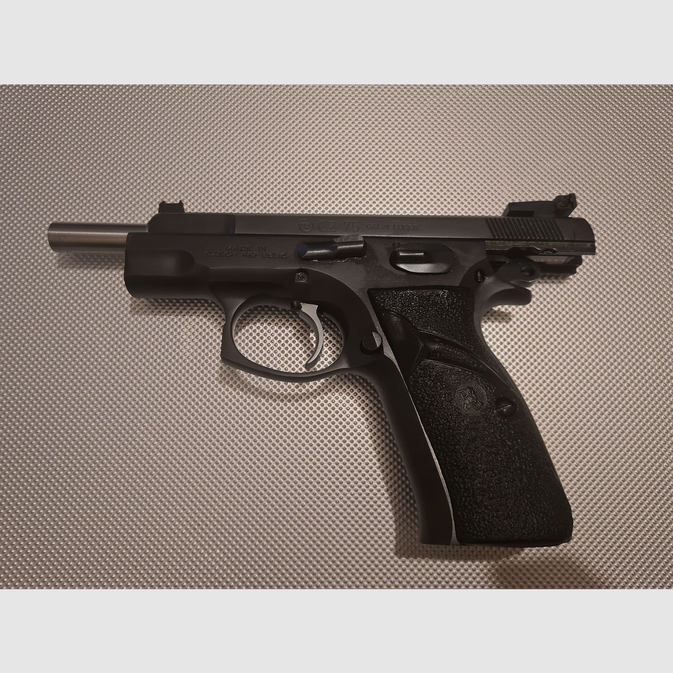 CZ 75 9mm Luger