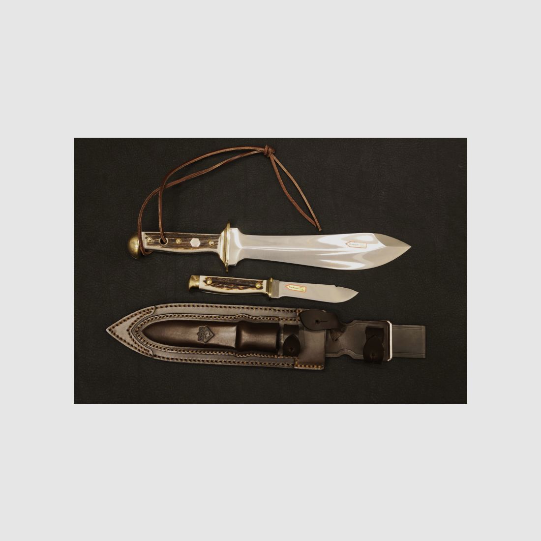 PUMA Set di coltelli da caccia "Frevert" – Waidblatt & Jagdnicker | Corno di cervo | Solingen | 513588 | Coltello da caccia, immagine 2 di 4
