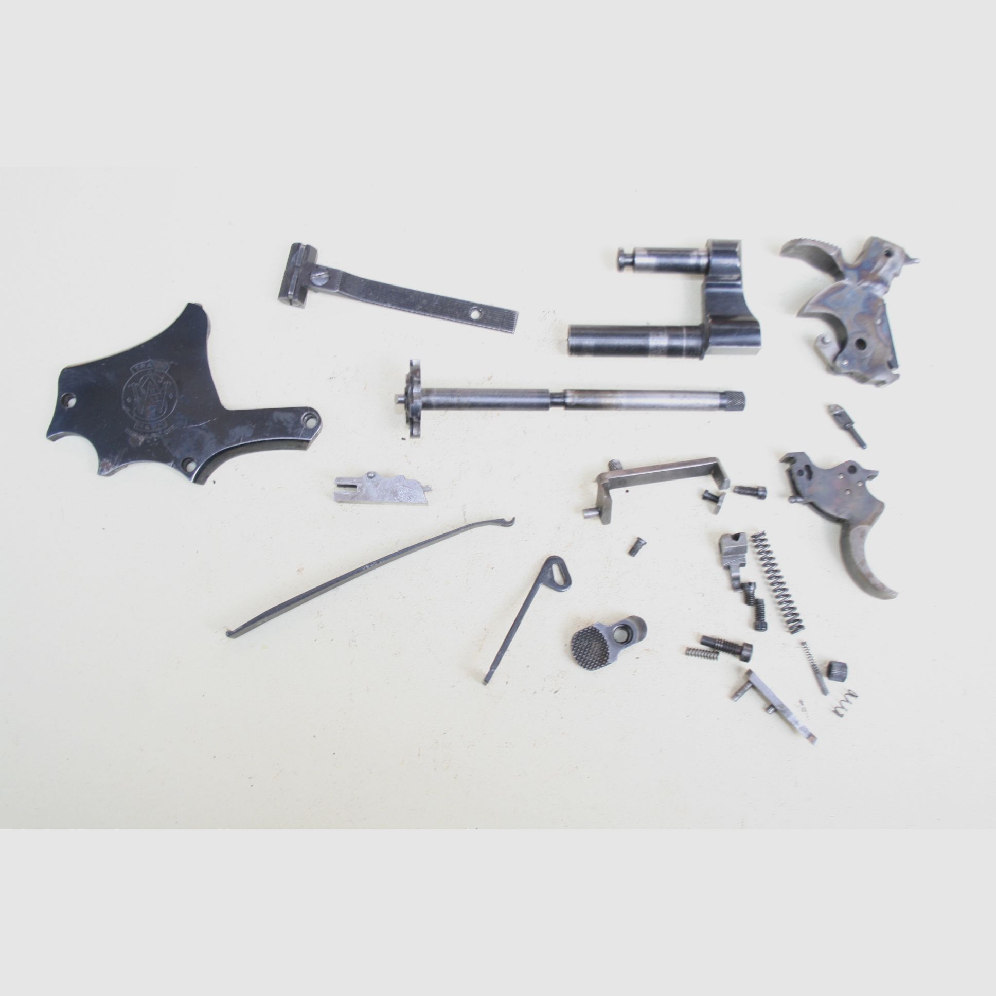 Gebrauchtes Teilepaket für Revolver SMITH & WESSON Mod. 14-4 – .38SP