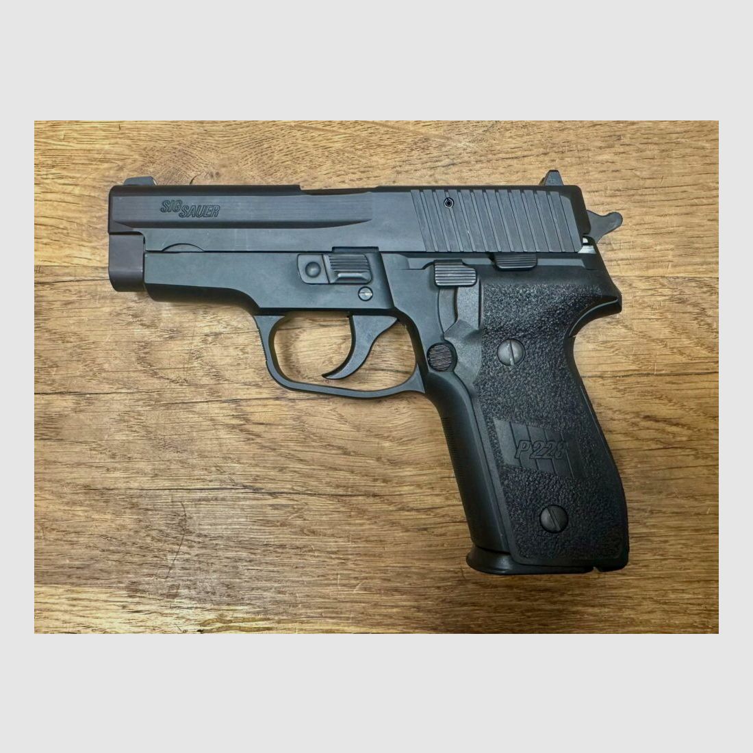 Sig Sauer P228