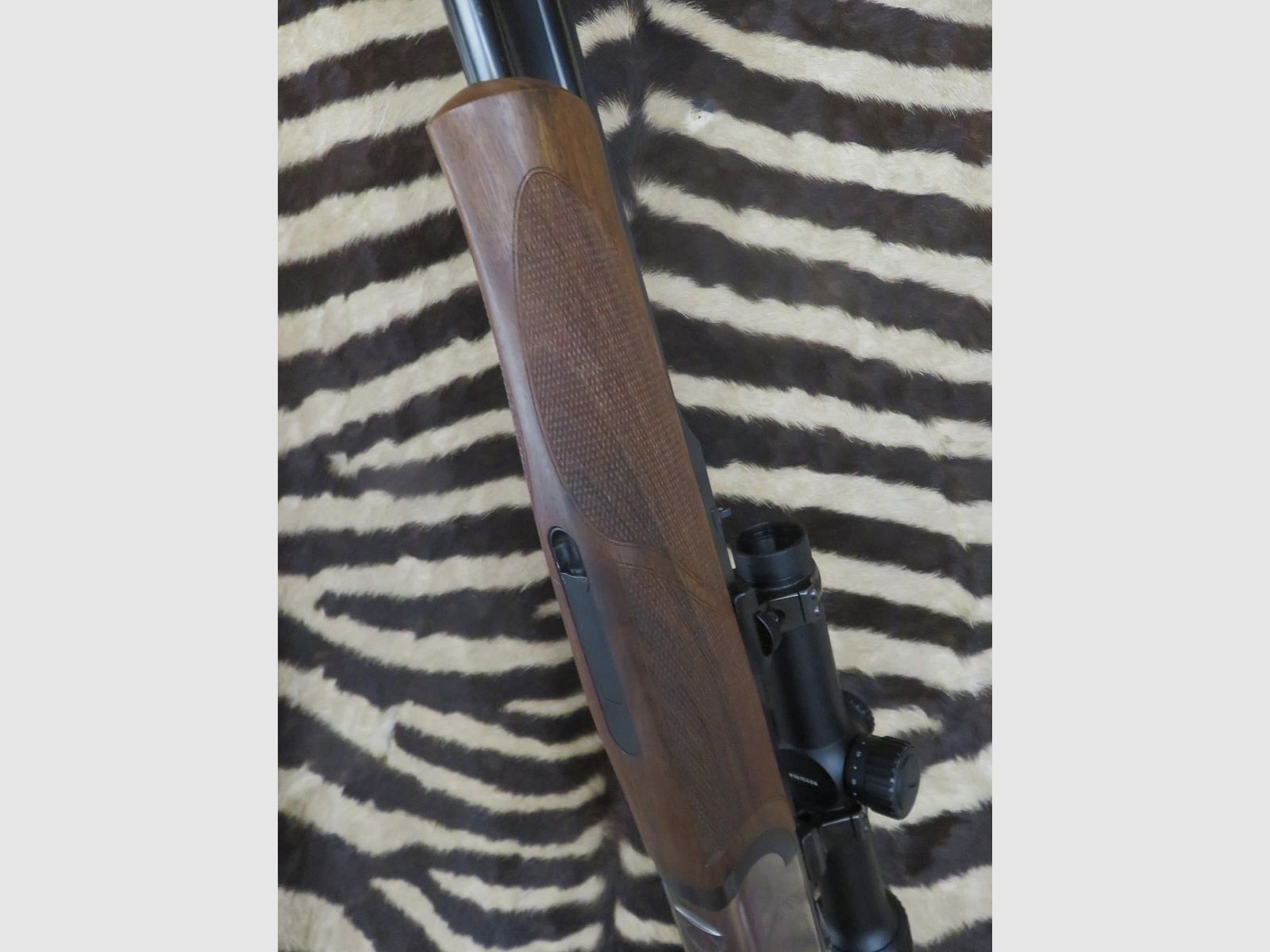 Doppelbüchse SILMA Kal. 9,3x74R Läufe 55cm – Zielfernrohr Meopta mit abnehmbarer Montage und verstellbarem Schaft., Bild 4 von 15
