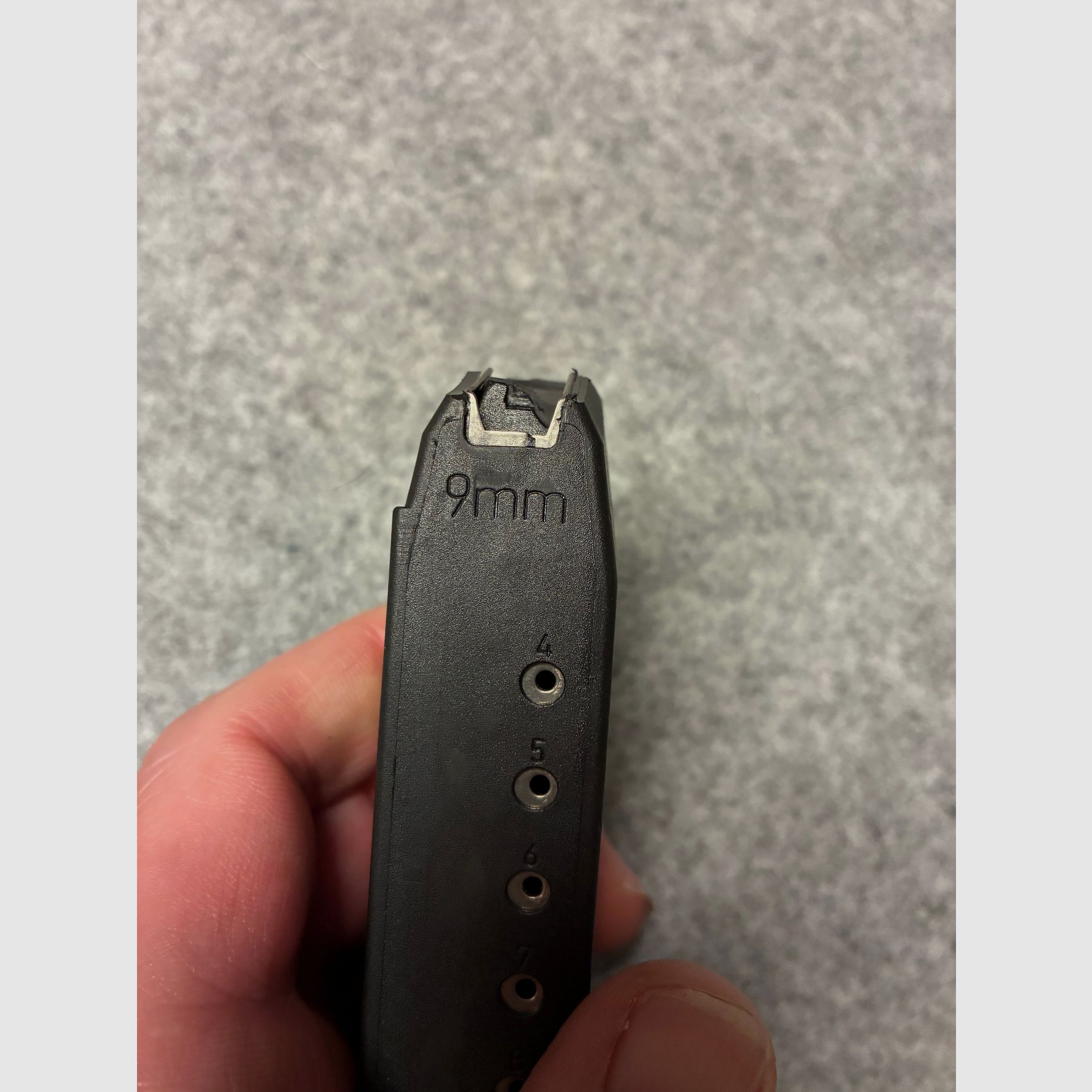 Glock 17 Magazyn 10 strzałów Gen 4 - przerobiony, w pełni sprawny