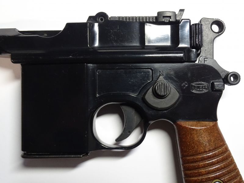 Mauser C96 M712 von Marushin