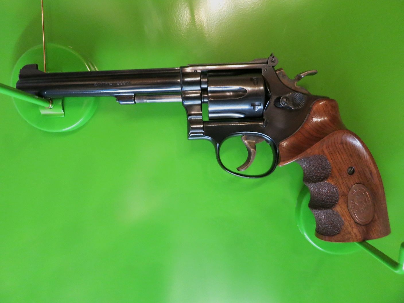 Revólver deportivo, revólver de tiro Smith & Wesson modelo 17-3 Masterpiece "Target", .22lr + empuñadura deportiva #69-