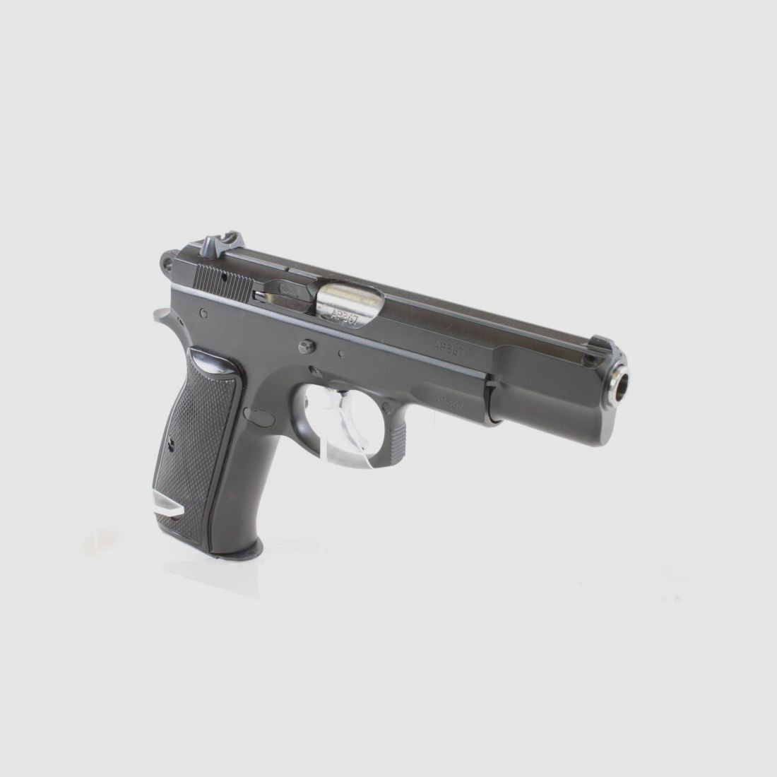 Czech Armory ZBROJOVKA BRNO M 75 Tropen - 9mm Luger