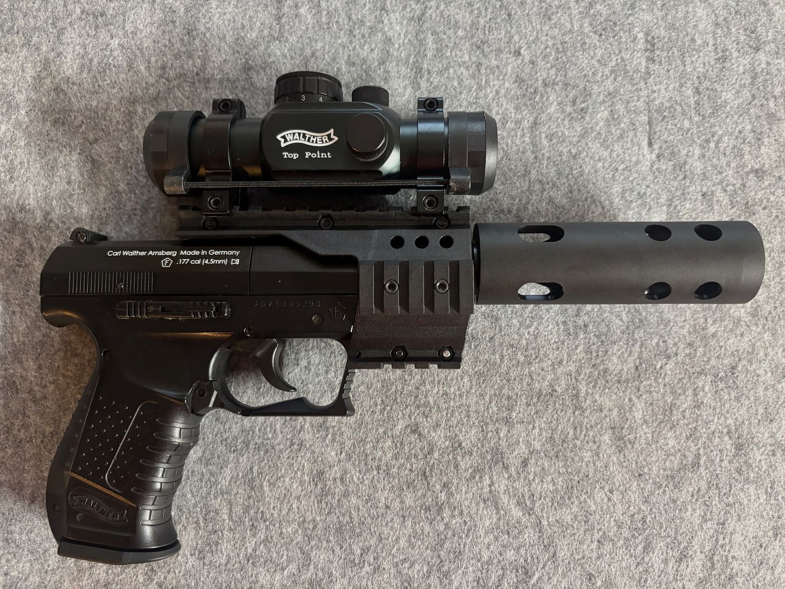 Walther Nighthawk 4,5 mm Diabolo - pistola Co2 in valigetta, immagine 4 di 5