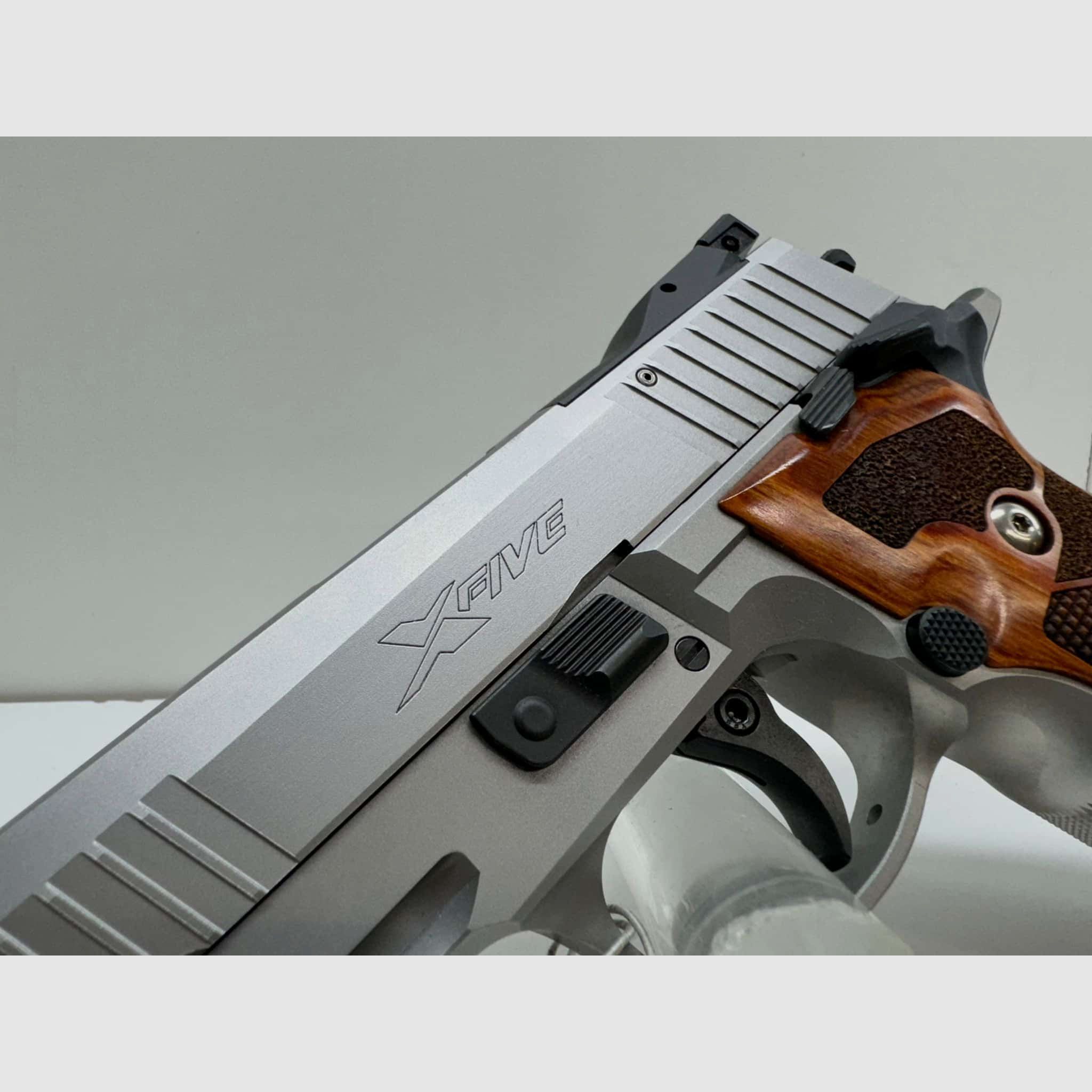 Sig Sauer P226 XFIVE Classic OR, Bild 5 von 8