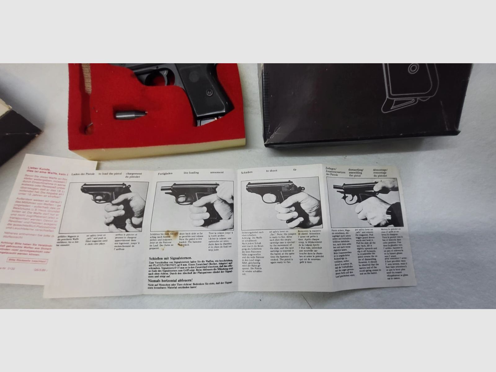   Schreckschusspistole Perfecta Mod.FBI  8000 cal. 8mm Platz 