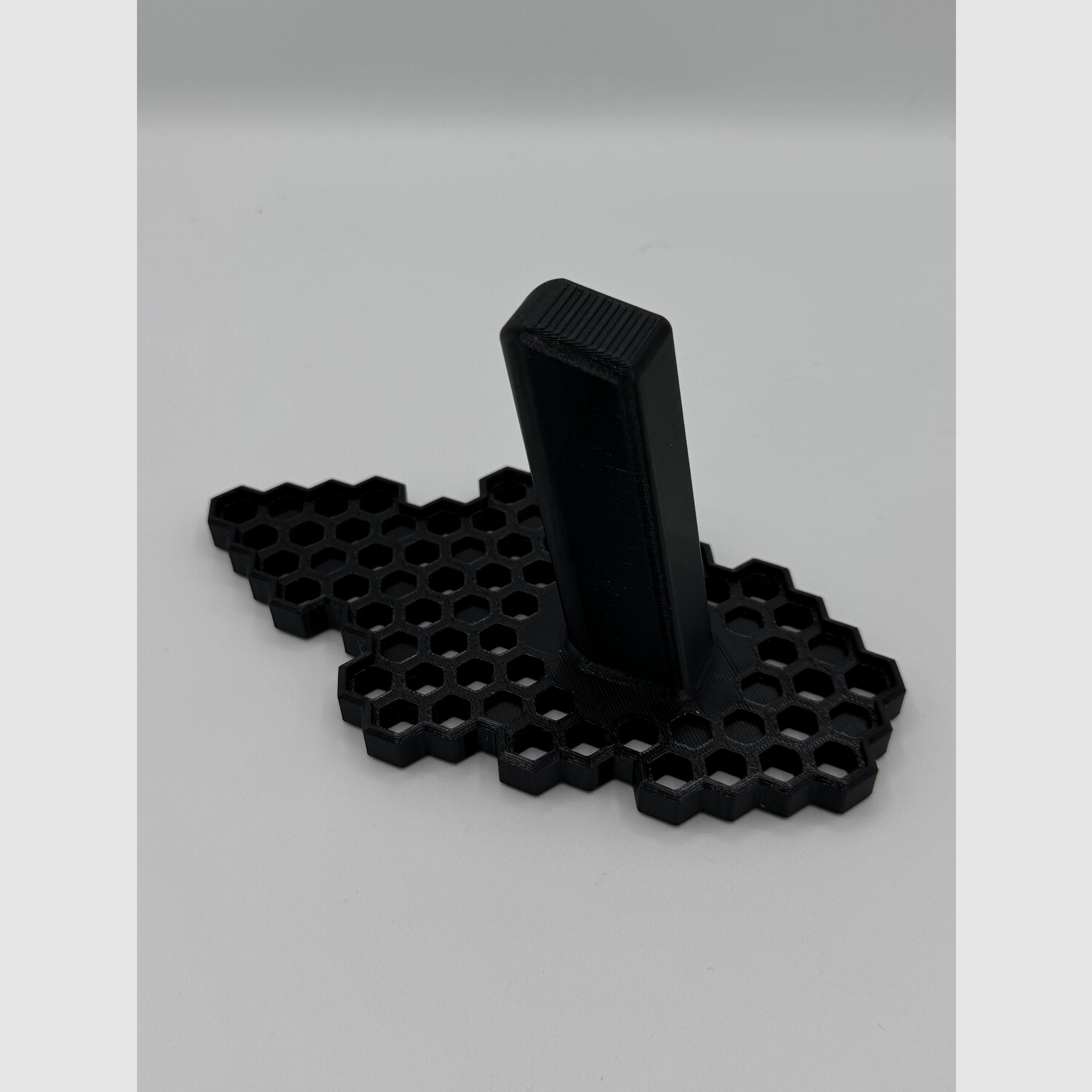 Pistol stand 9 mm / .45 ACP – Without barrel contact | Safe & material-friendly