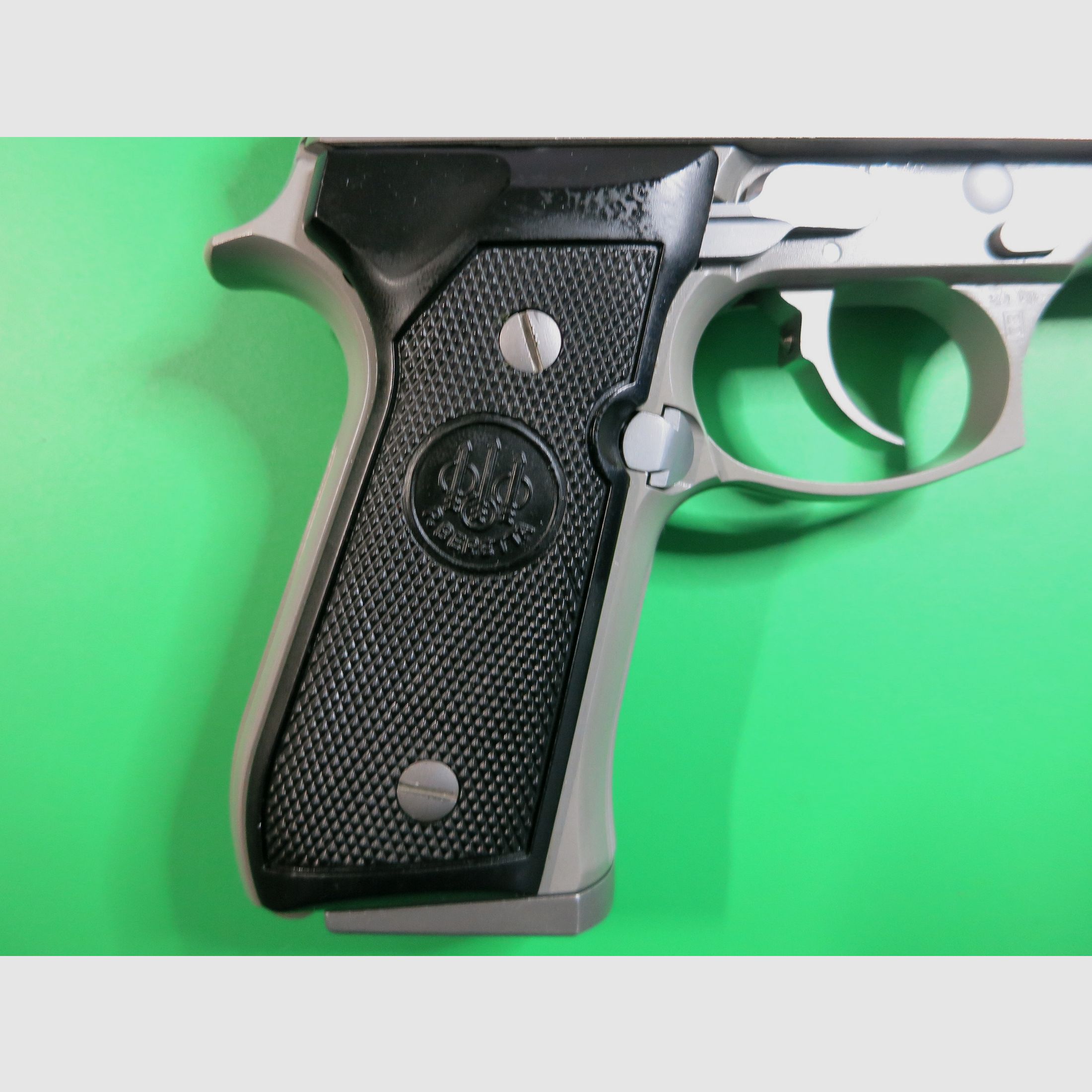 Pistola semiautomatica Beretta 92 FS, 9 mm Luger, pistola delle forze armate statunitensi #65