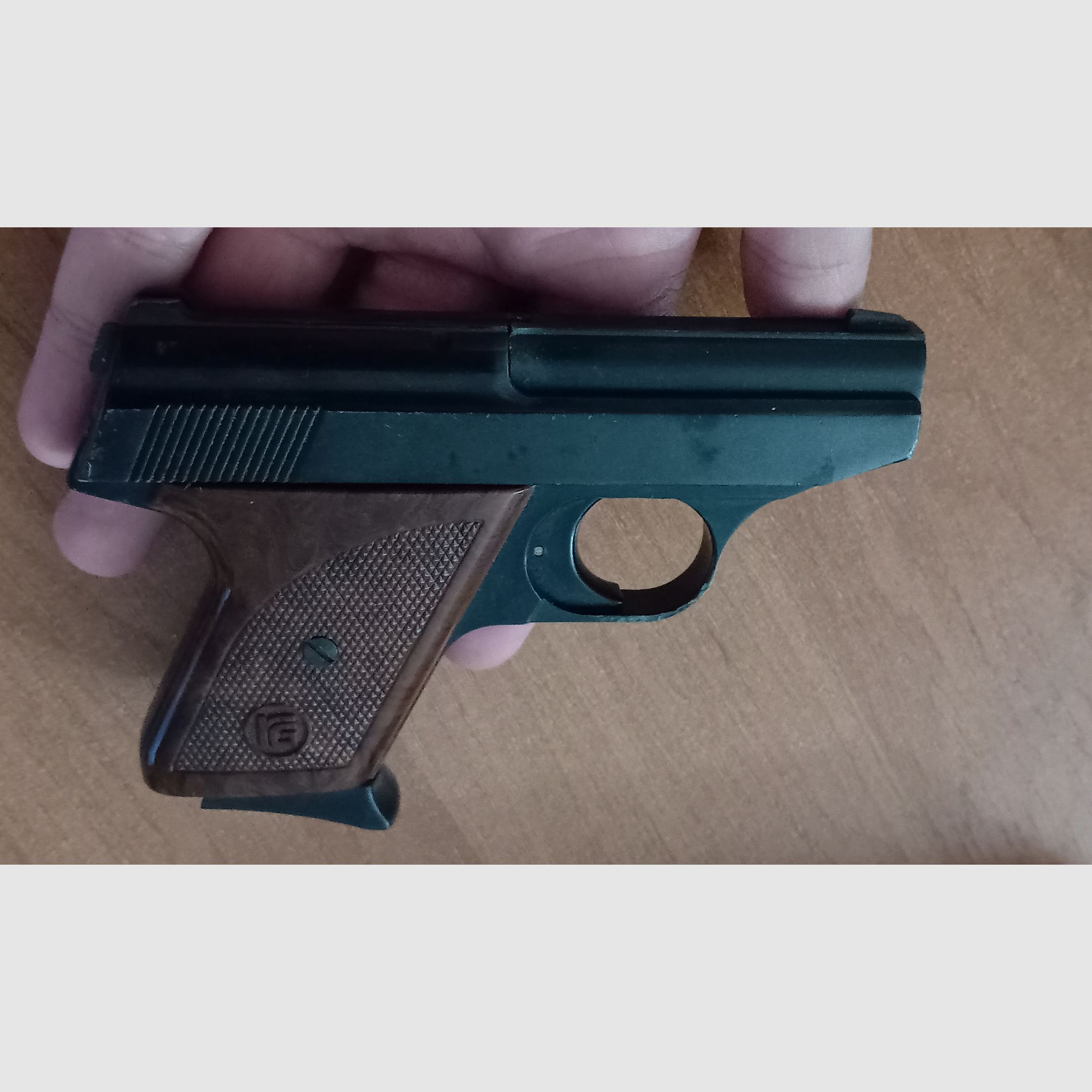 Seltene Röhm RG 8 im Kaliber 8 mm Knall/ PTB 154 mit OVP!