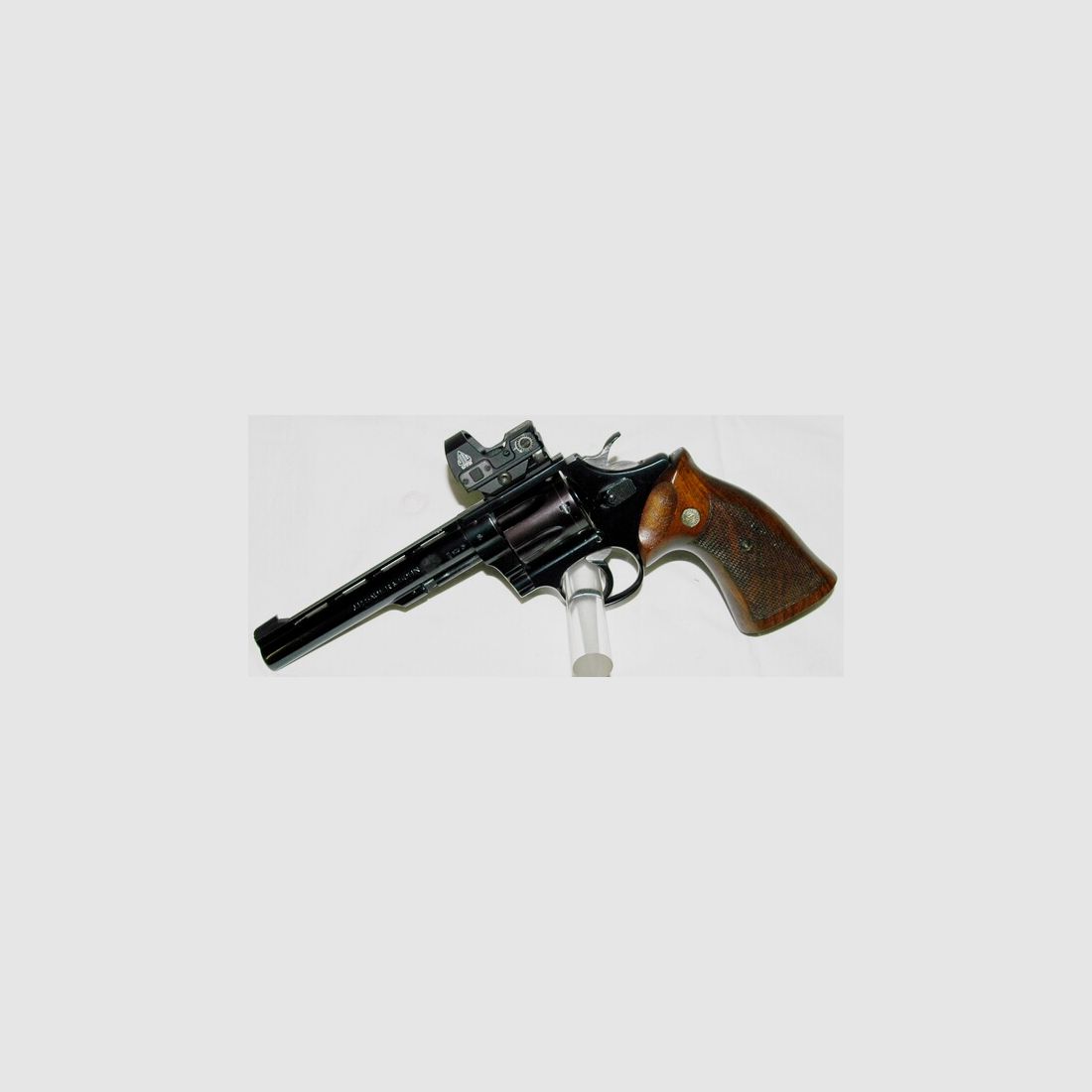 Revolver J. P. Sauer & Sohn Mod. SR3 Kal. .22lr incl Relexvisier Red Dot