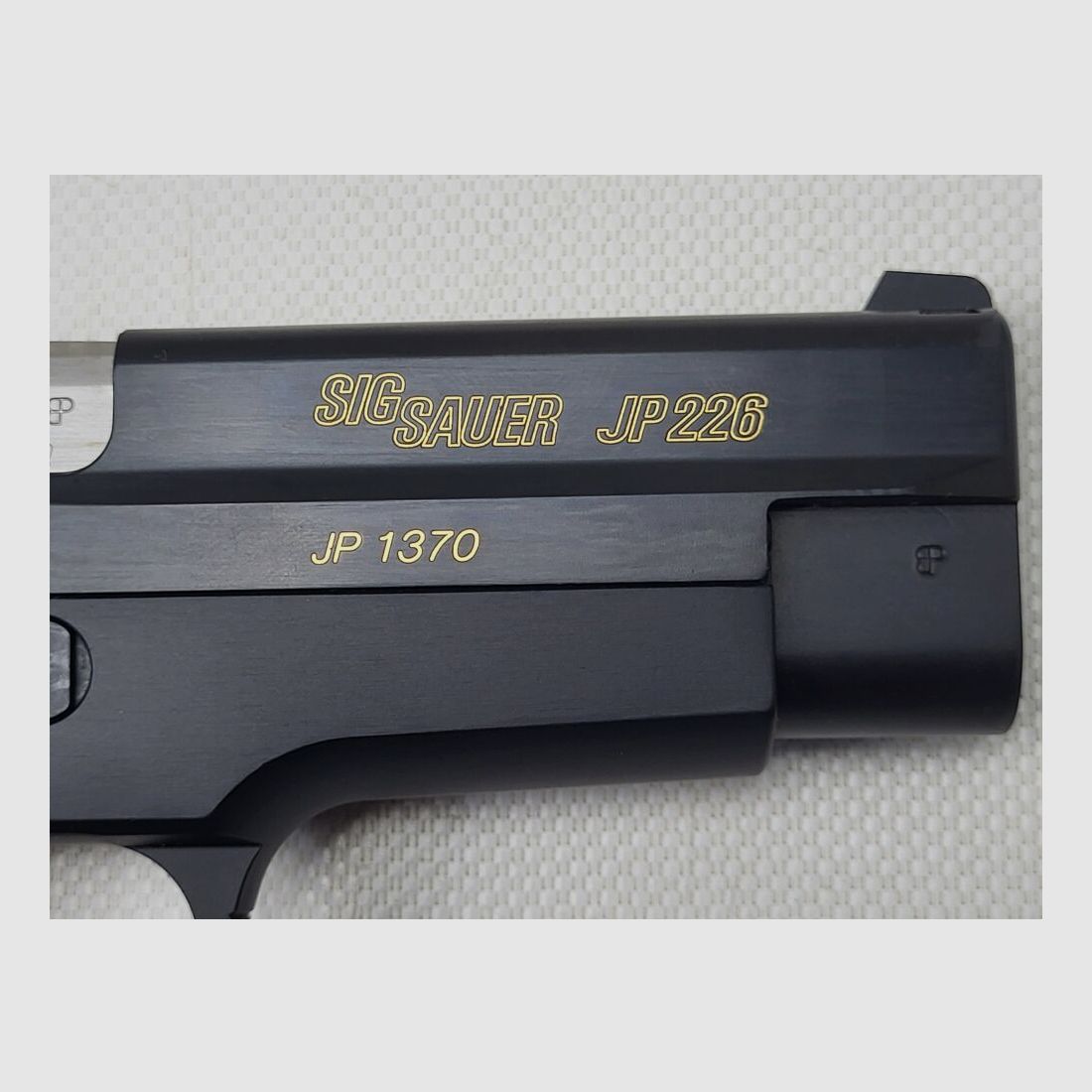 SIG Jubiläum P210-1 700 Jahre // P226 125 Jahre // P220 125 Jahre