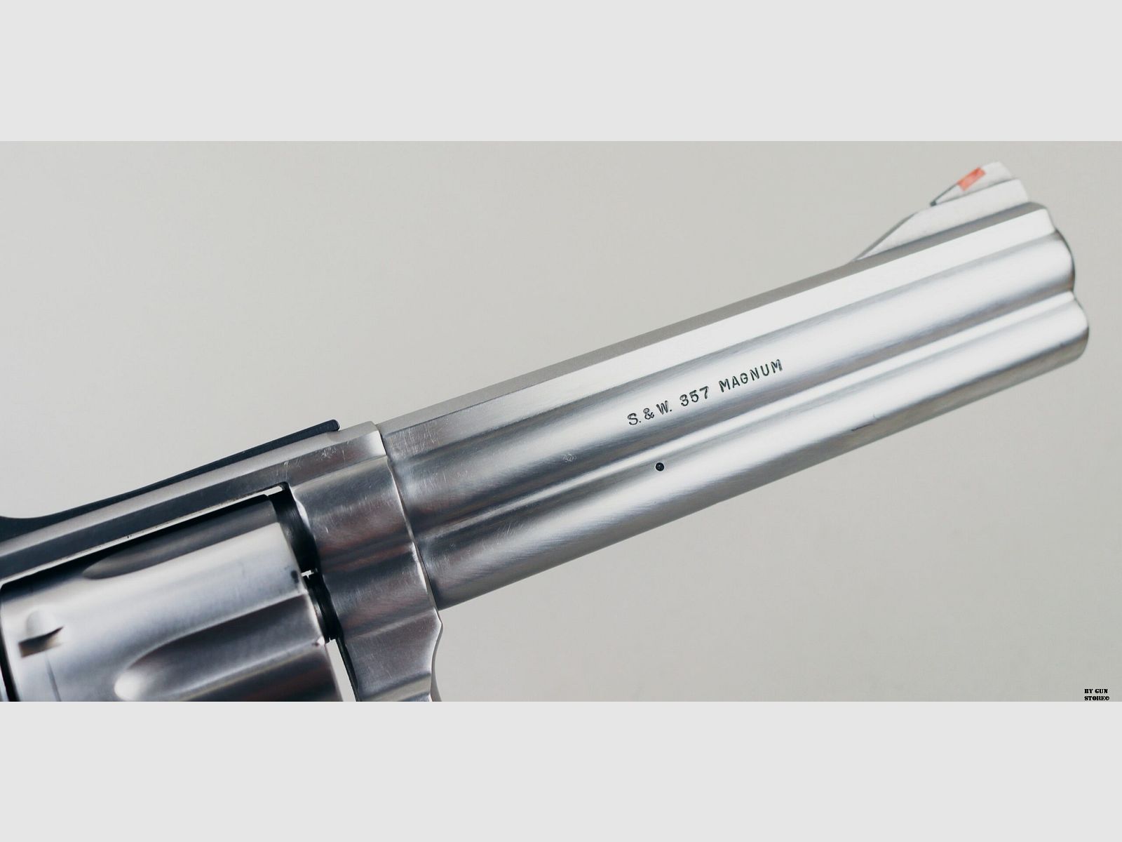 Revolver Smith & Wesson mod. 686 NO DASH cal. 357 mag serial no. AEY9495, image 7 of 10