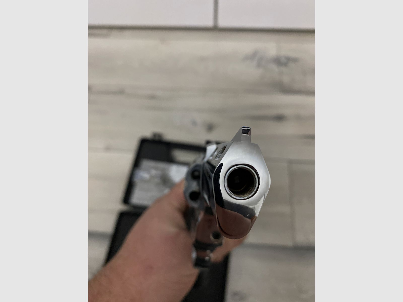 Zoraki R2 3 inch blank firing revolver 9mm R.K. - Chrome New