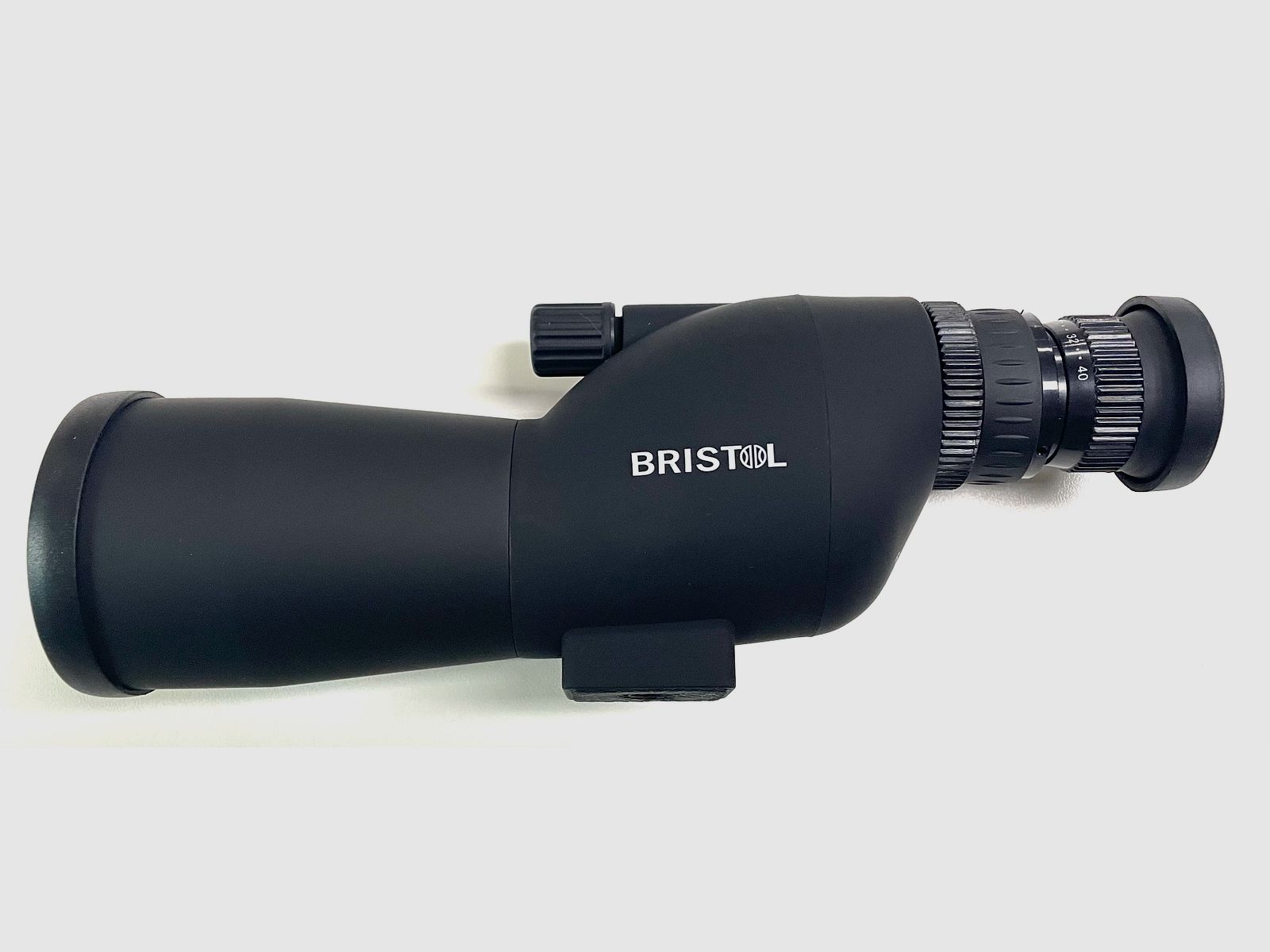 Aussteller 60234 FOCUS Bristol 15-40x50 114248-1