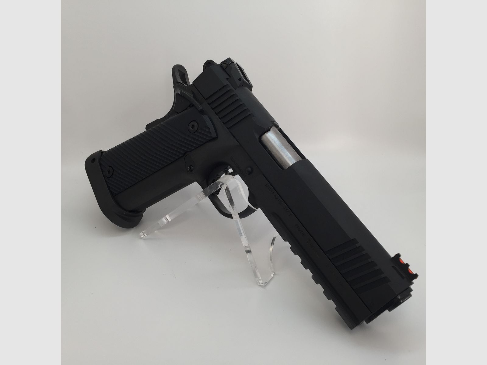 Armscore 1911 A2 FS Tactical .45 ACP