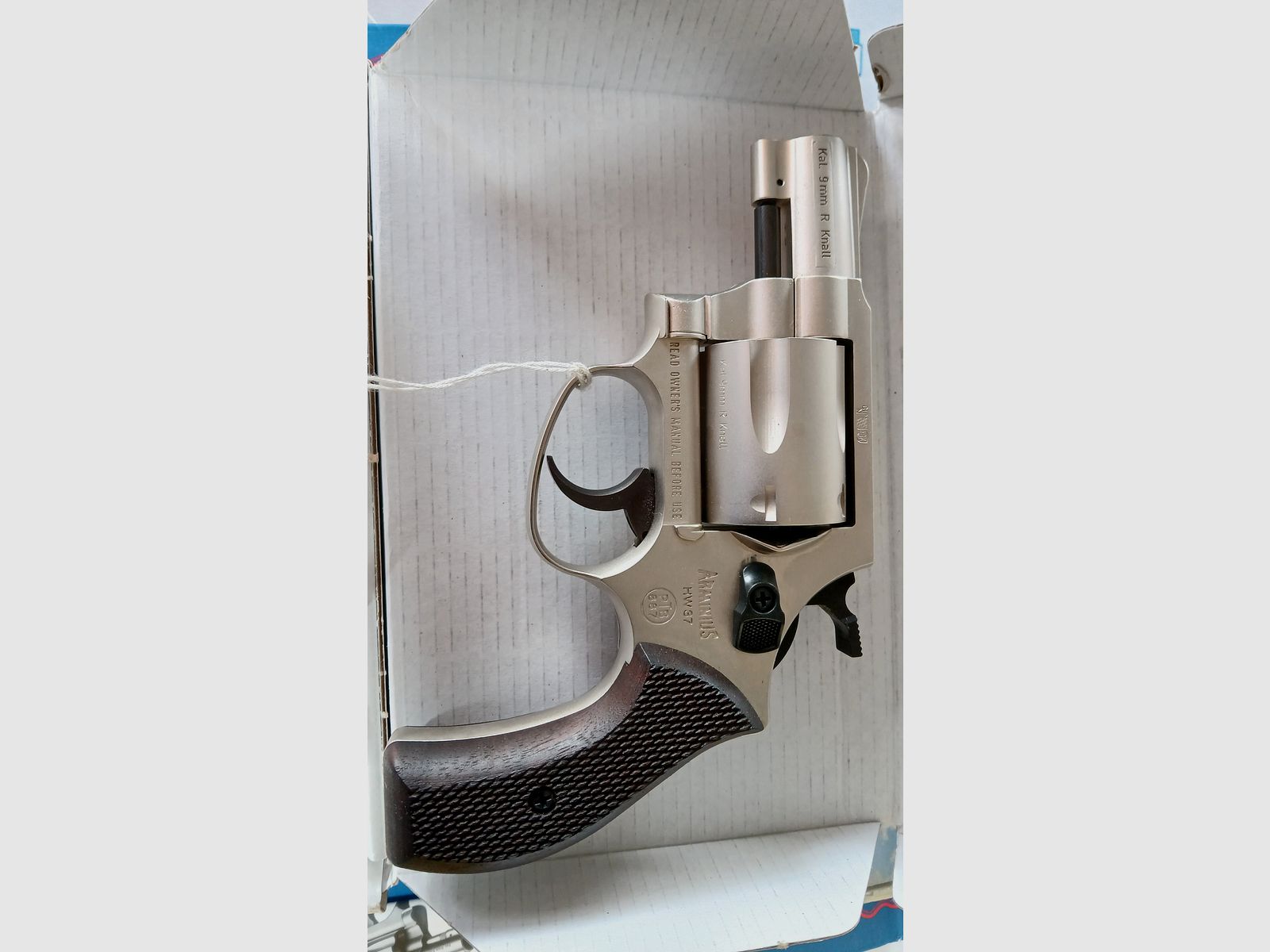 Incense HW 37 9mm blank gun NEW!
