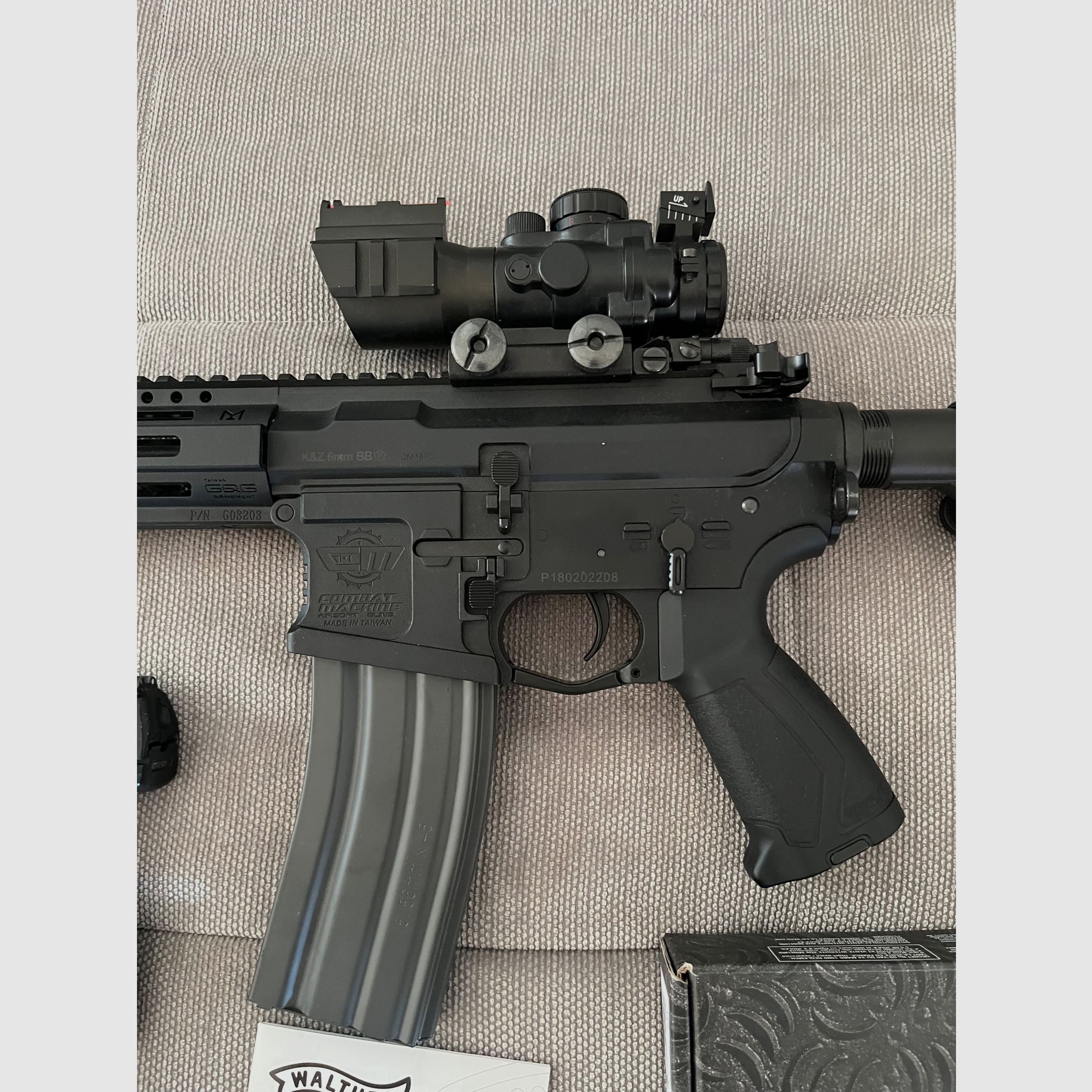 Set Airsoft Softair G&G Cm16 Raider fucile d'assalto con red dot Walther PPQ GBB pistola, immagine 2 di 9