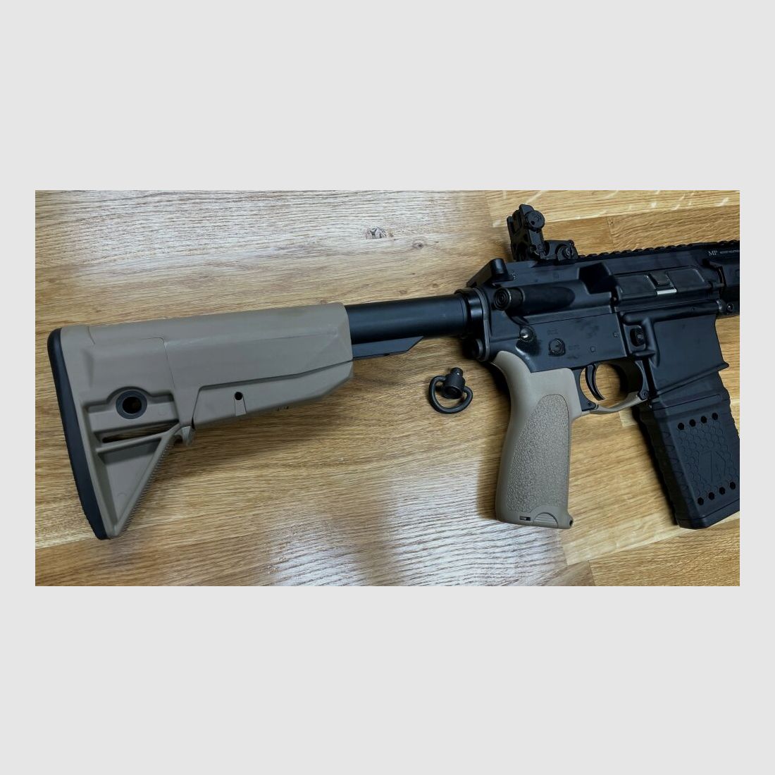 ¡Utilizable deportivamente! Windham Weaponry WW-15 rifle semiautomático .223Rem cañón de 16" con sistema de gas de longitud media - excelente base para proyecto de tuning - sistema AR15 tipo AR-15 con guardamanos Midwest Combat + piezas BCMGUNFIGHTER + piezas Magpul, imagen 6 de 7