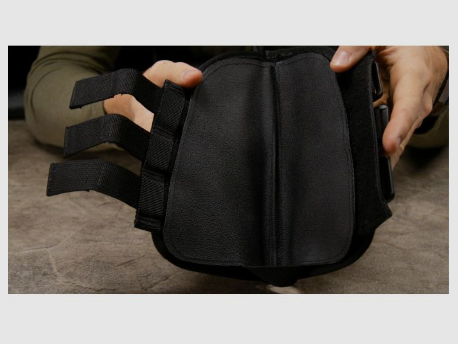 Quake Patronenetui Stocker II umfasst 14 Patronen Klett Pads 29-A04933