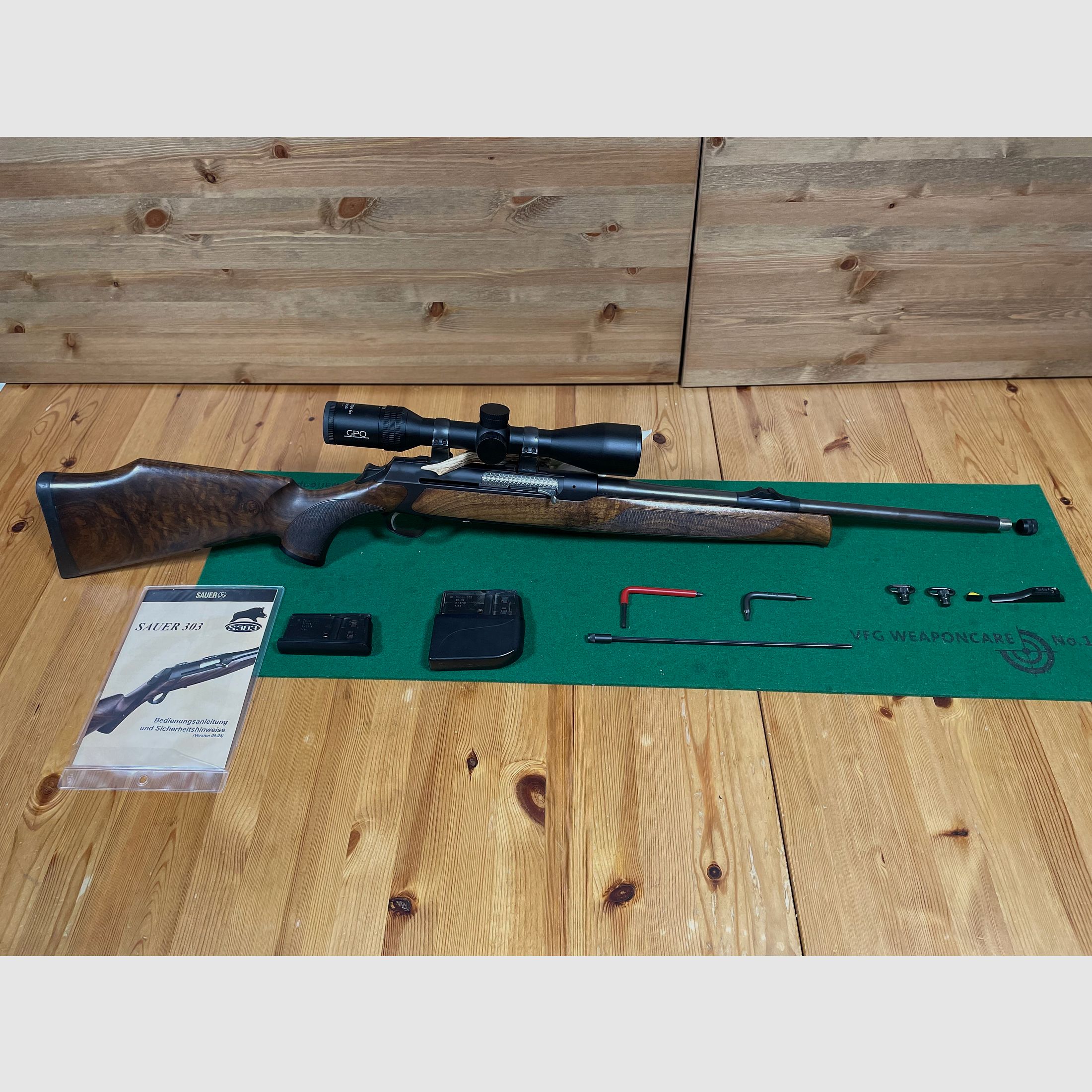 Sauer 303 Elegance 8x57is