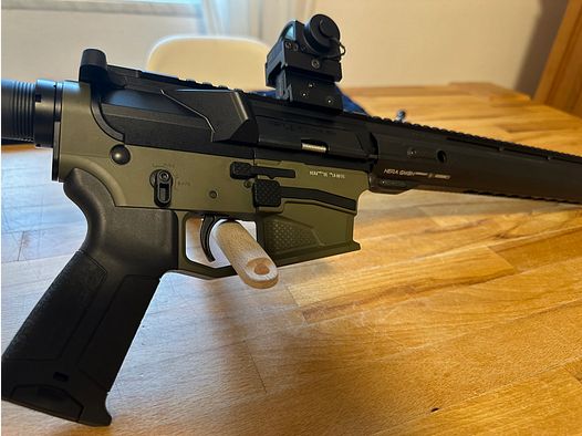 Hera Arms The 9er, als nieuw