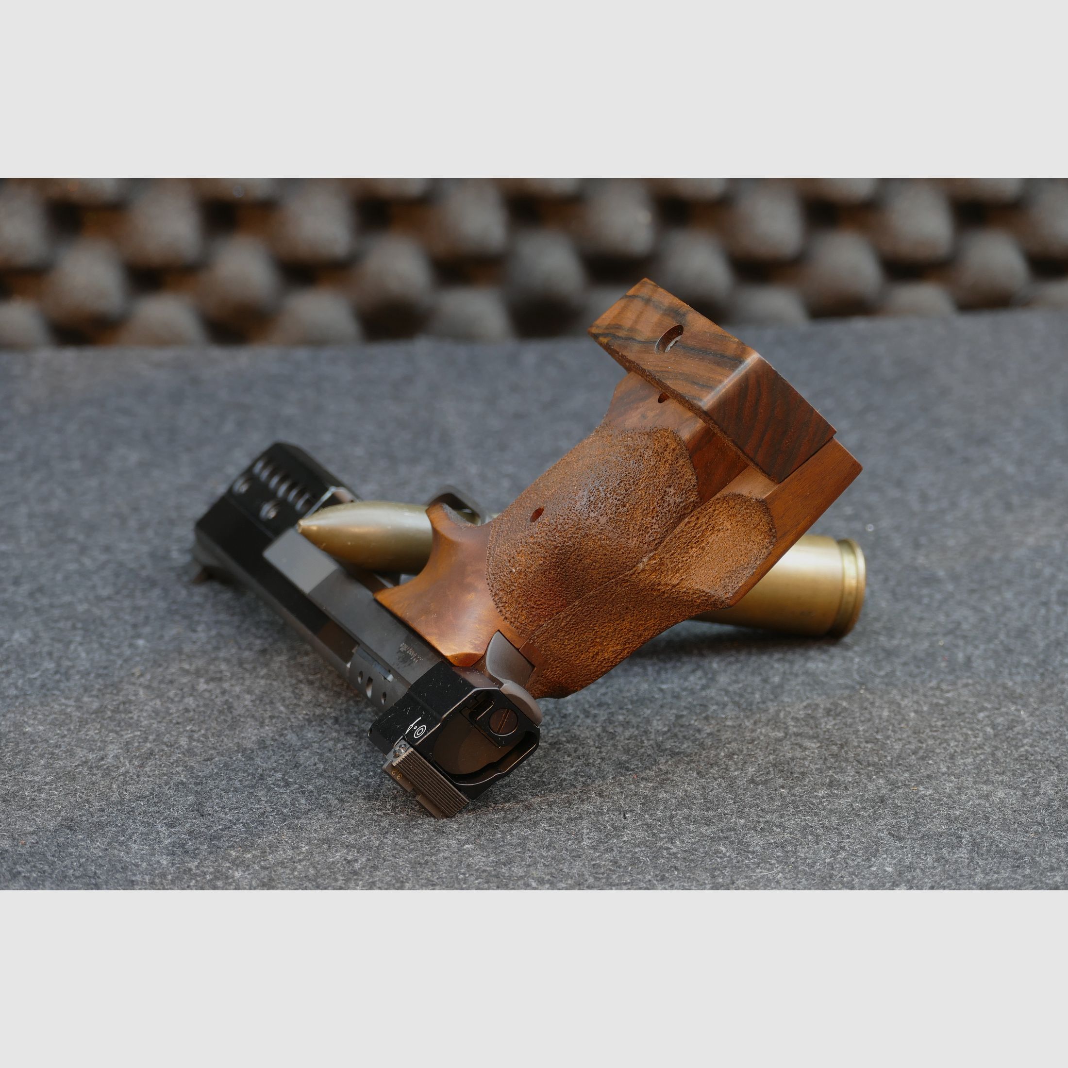 Hämmerli 208S (ultima versione, ponticello angolare) – .22 LR