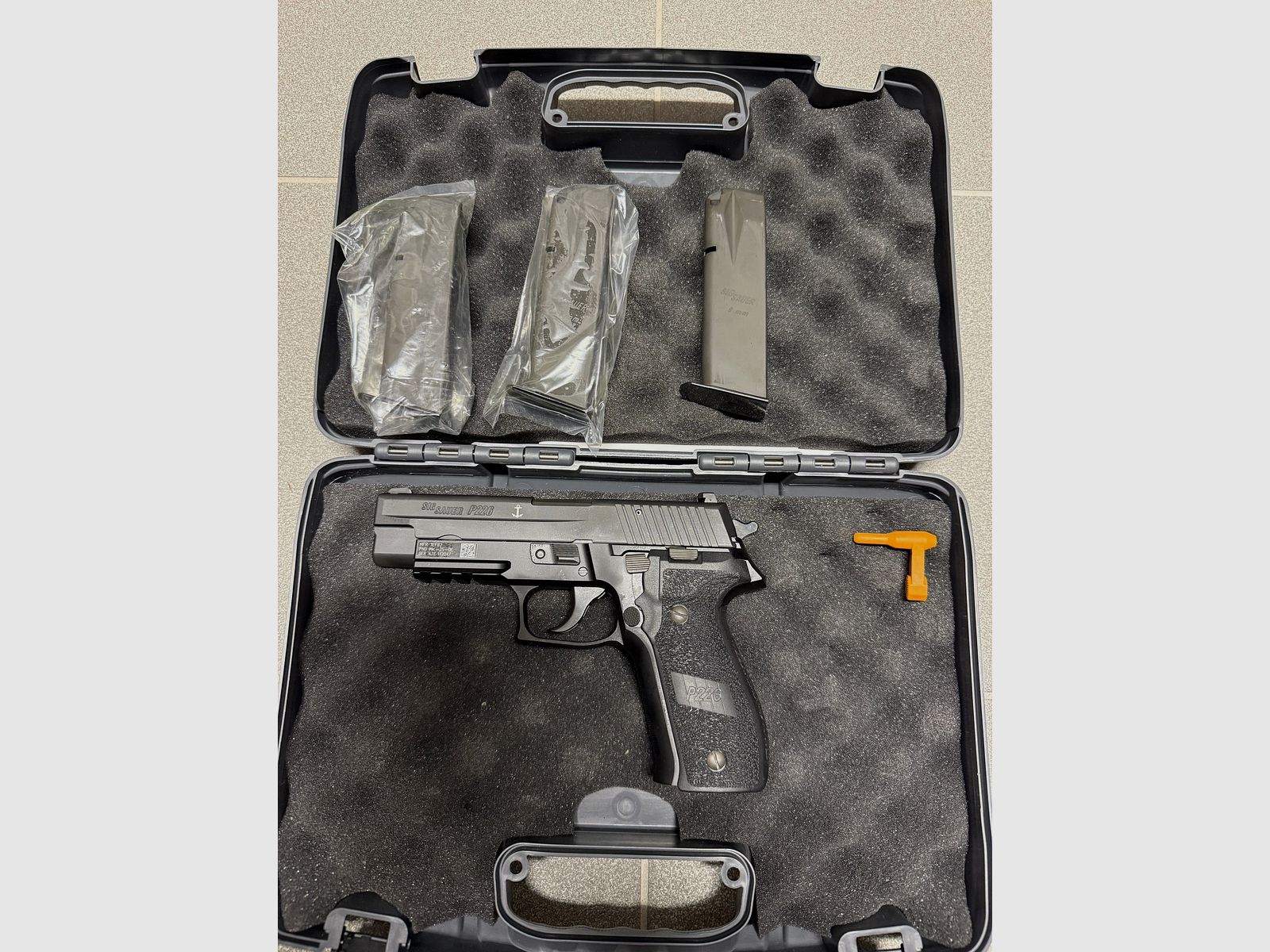 Sig Sauer P226 MK-25 9mm