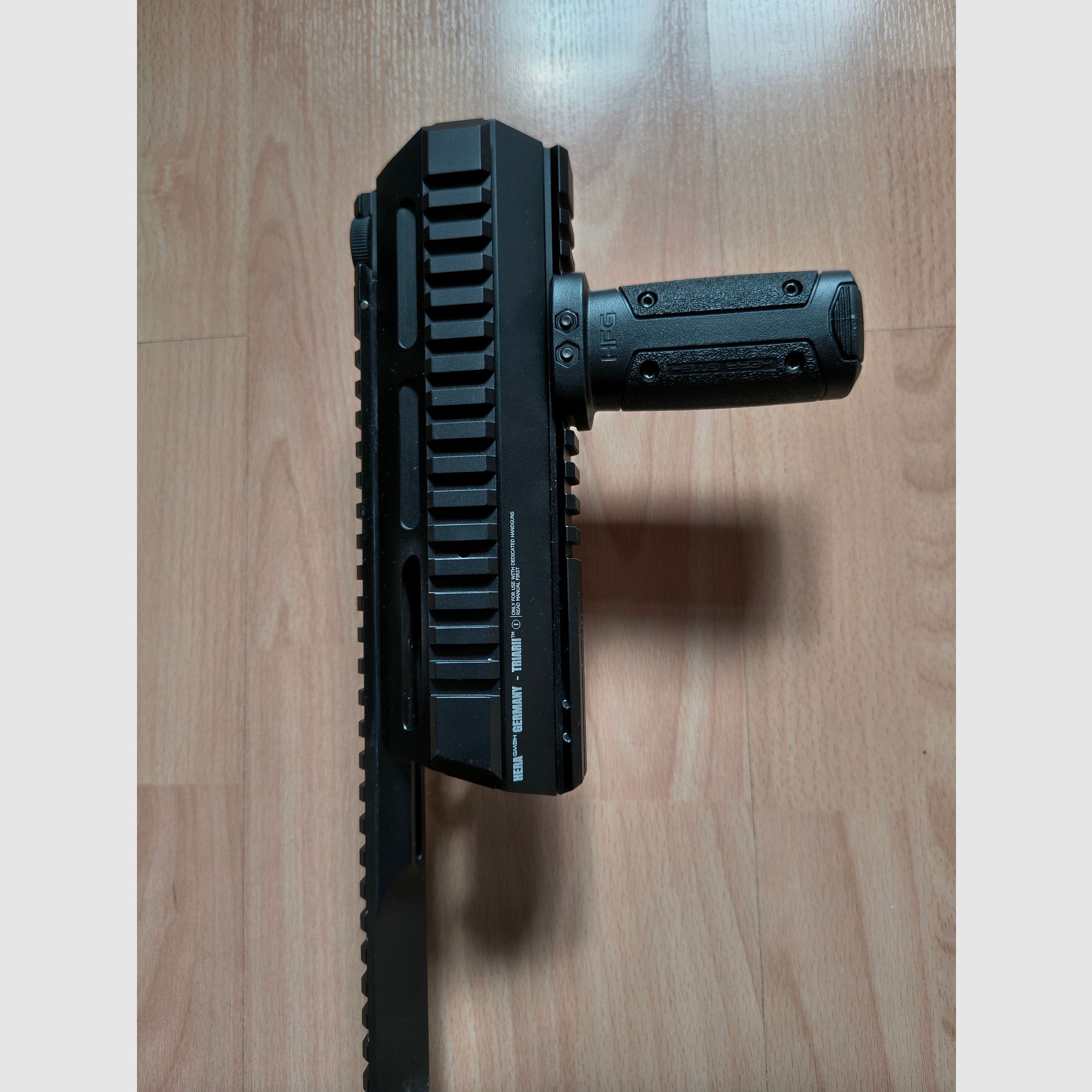 Anschlagschaft Hera Arms Triarii für Shadow2, neuwertig, mit Schiebeschaft