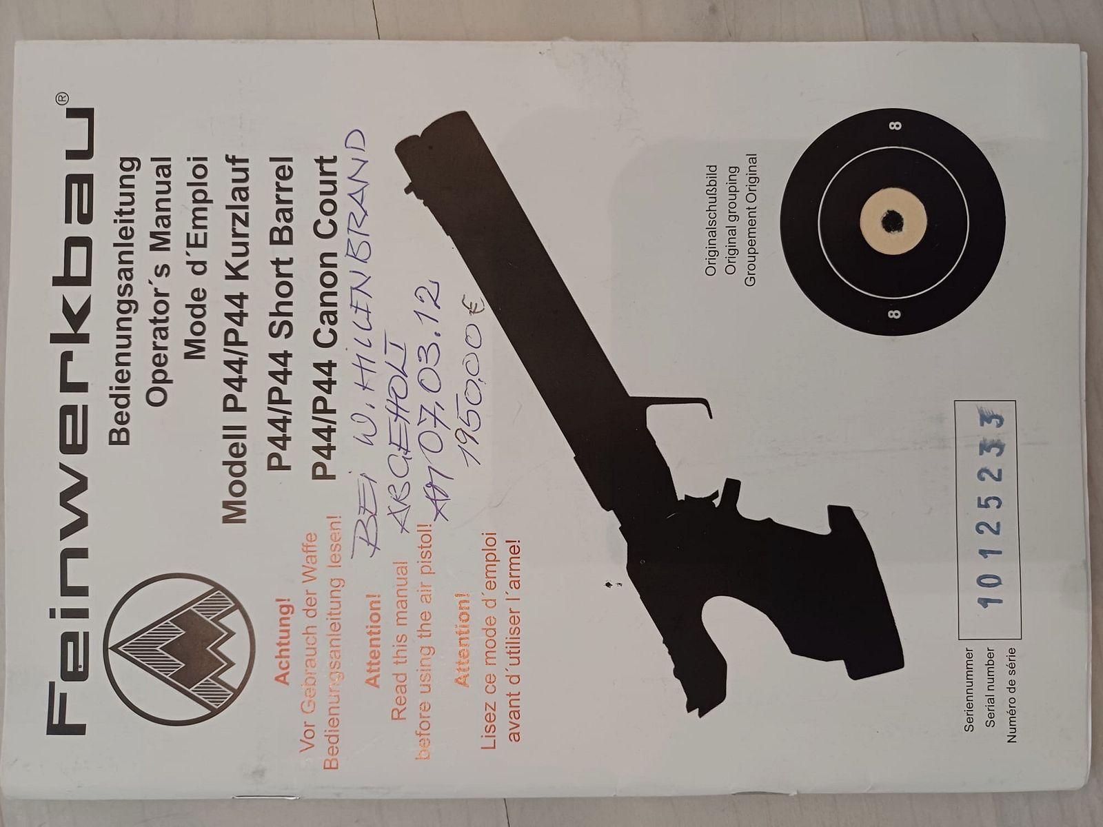 Air pistol Feinwerkbau P55 with 6500 air rifle pellets - Right-handed