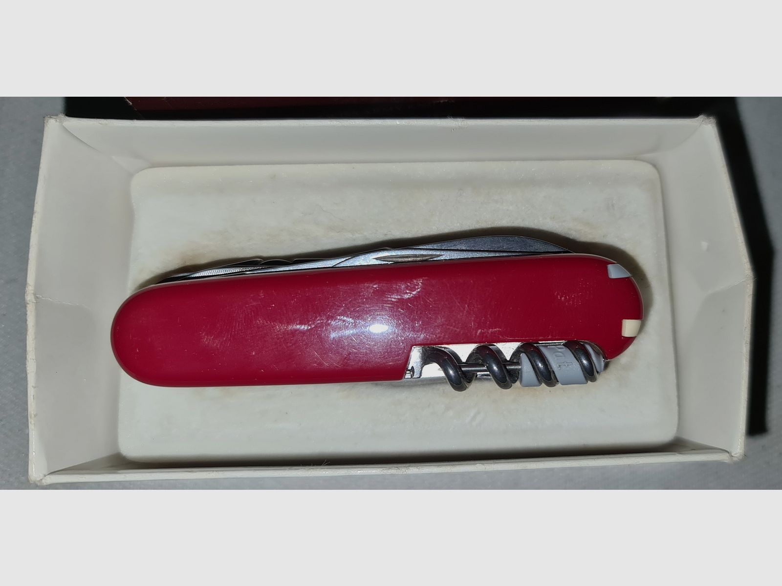 SCHWEIZER TASCHENMESSER VICTORINOX SWISS CHAMP ARMY KNIFE ARMEE MESSER NEUWERTIG  /  ! BESCHREIBUNG LESEN !