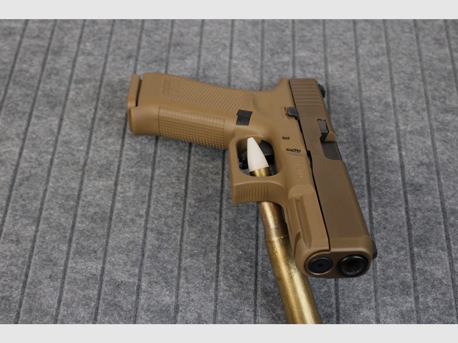 Glock 19X Gen5 Coyote, image 3 of 6