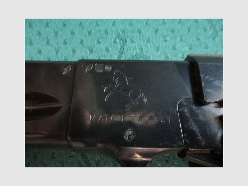 Sportpistole Colt Woodsman Target Match .22lr mit Formgriff Woodsman