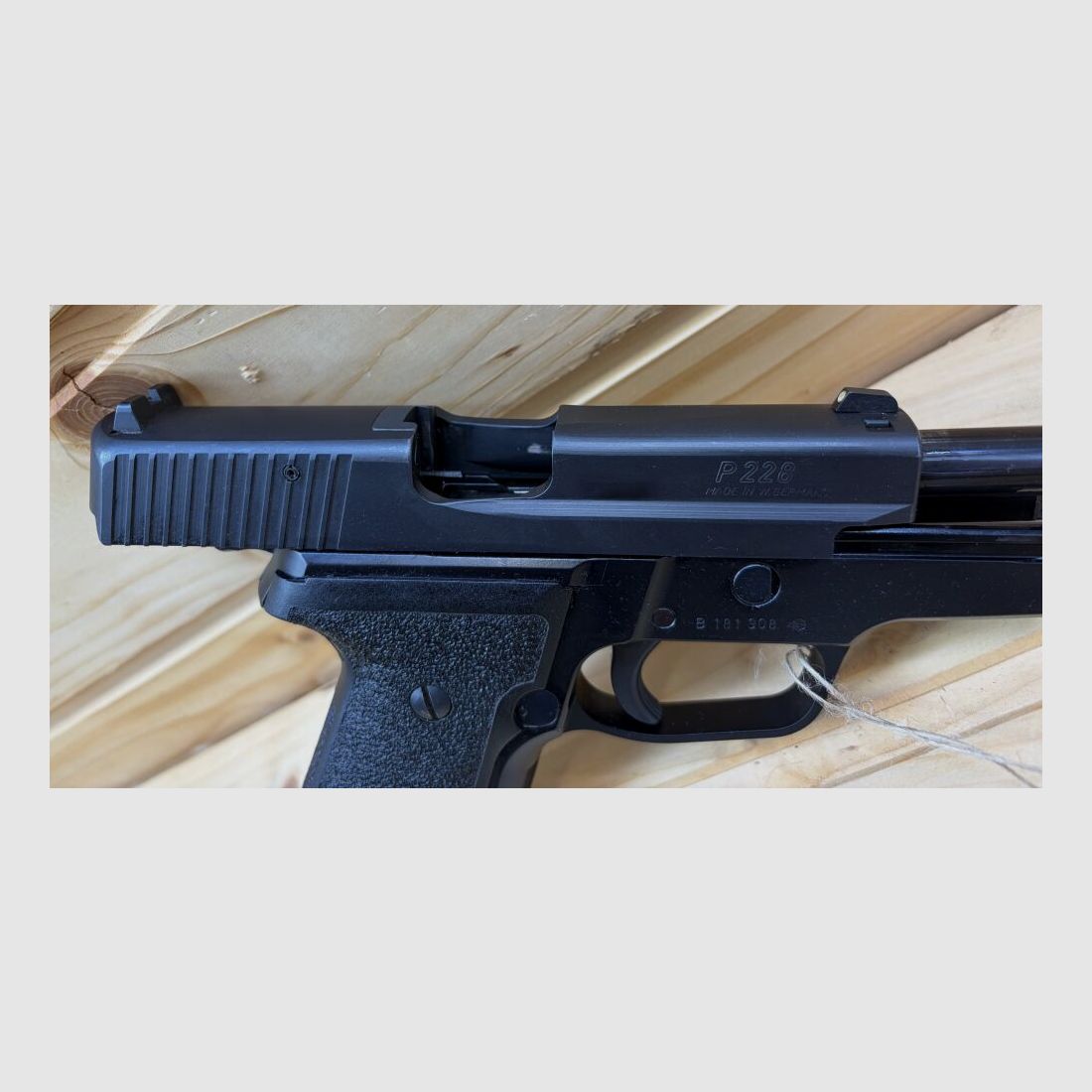 SIG Sauer P228 9x19 mit 1x Magazin 9mmLuger