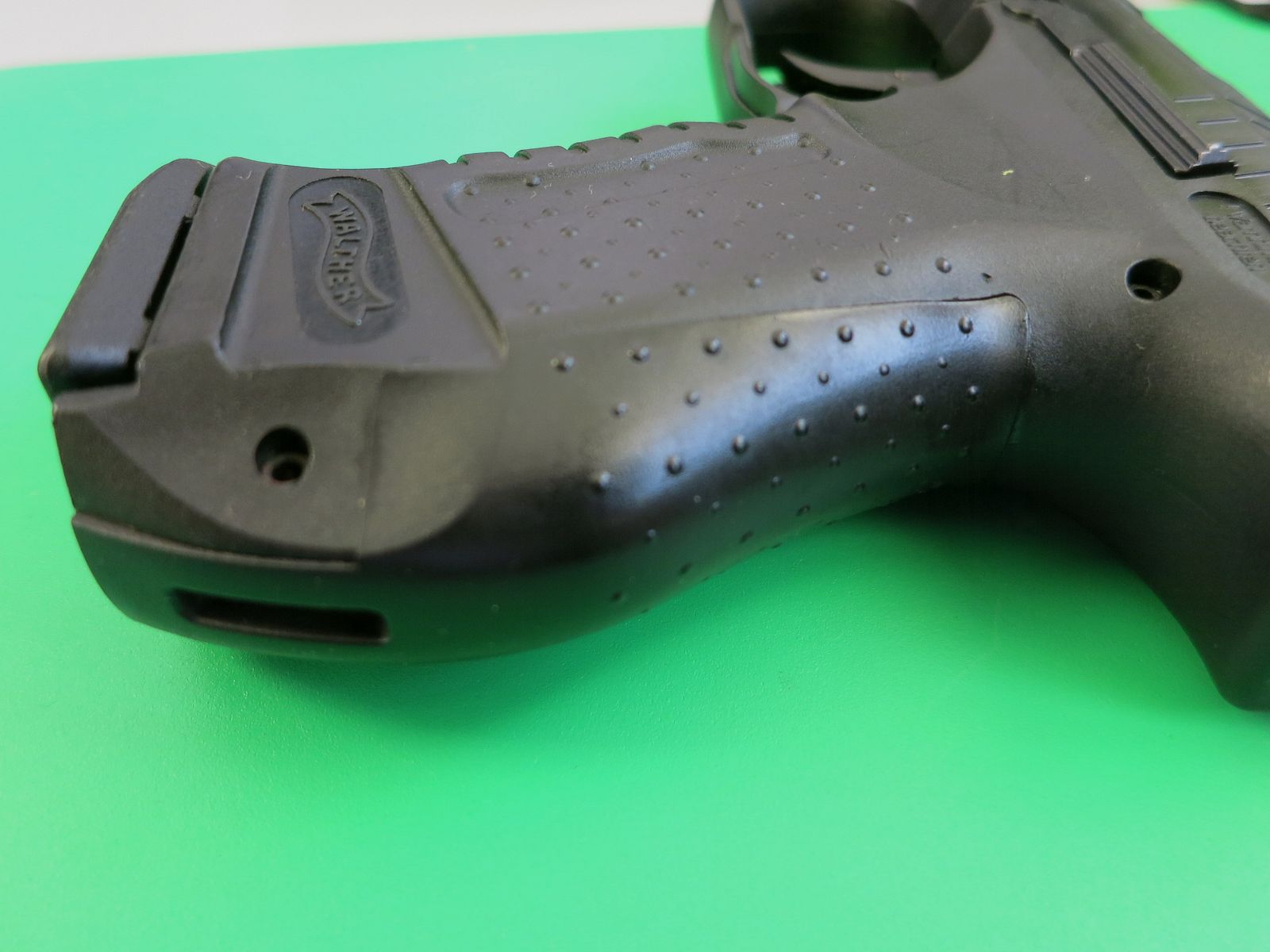 „Pistola di polizia“ Walther P99, 9 mm Luger, Set completo Polizia Bavarese BYP, James Bond #26