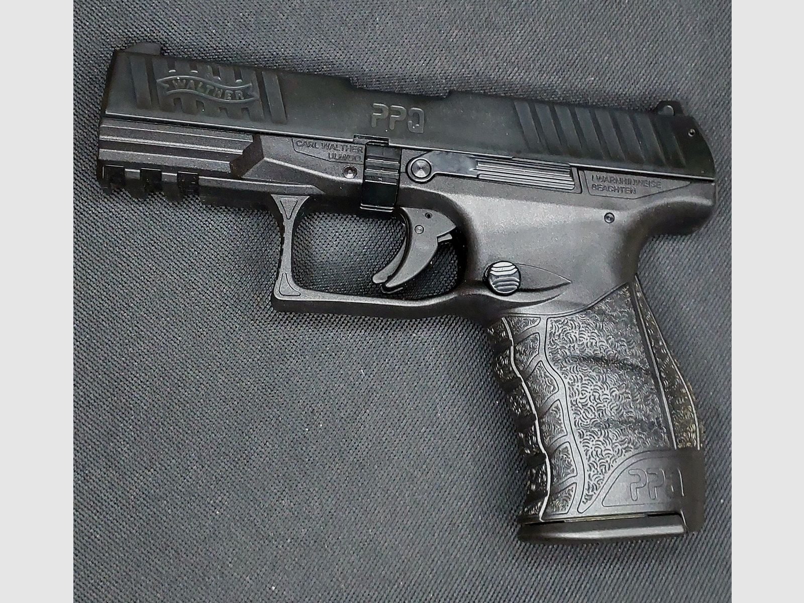 Walther PPQ M2 Schreckschuss Pistool 9mm P.A.K. zwart (PTB 958)