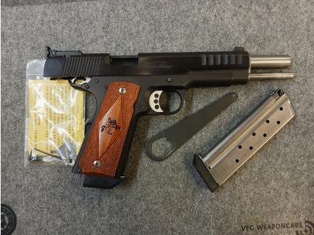 Nowlin Mod. Challenger, Kal. 9x19, 6"