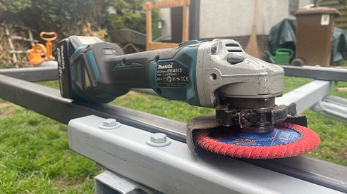 Makita 18V Winkelschleifer 