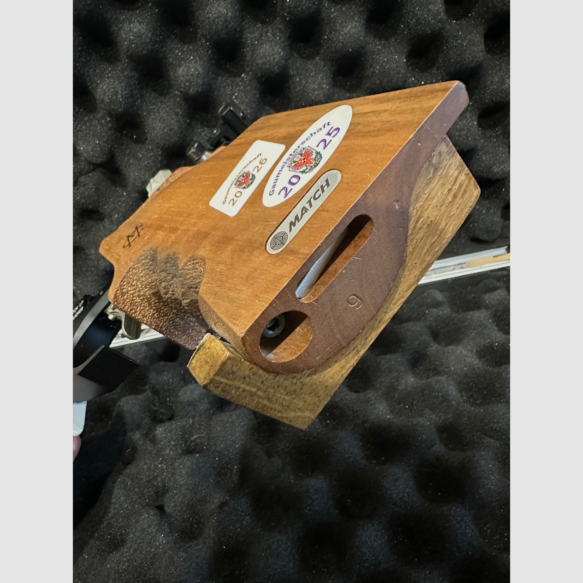 Steyr LP1 Match pistolet à air - nouvellement entretenu - cartouche jusqu'à 8/2035 - prix à débattre