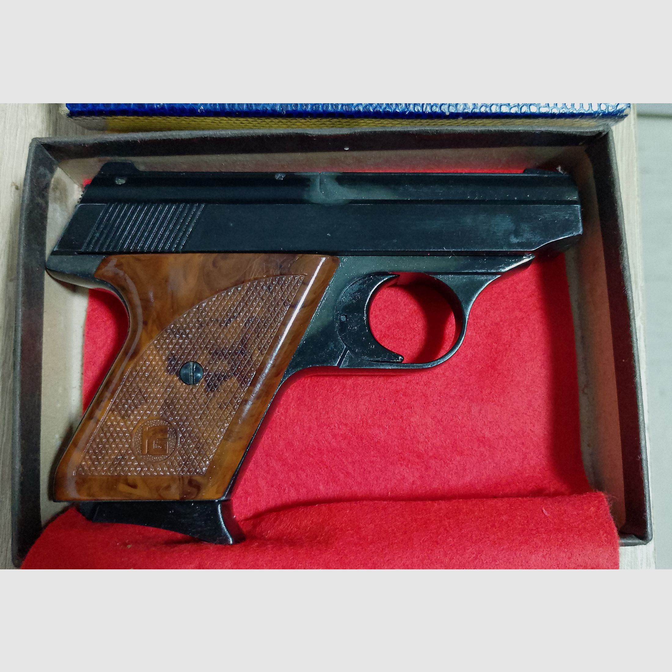Seltene Röhm RG 8 im Kaliber 8 mm Knall/ PTB 154 mit OVP!