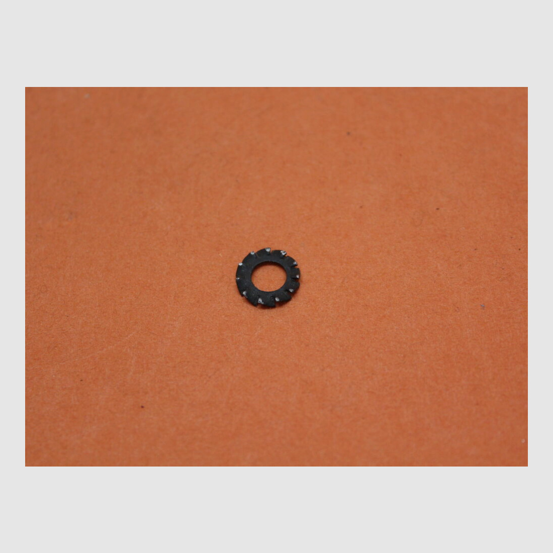 BUND SURPLUS Heckler&Koch HK G3: Tarcza wentylacyjna H&K (A 5,3 DIN 6798) do celownika dioptrycznego BUND SURPLUS