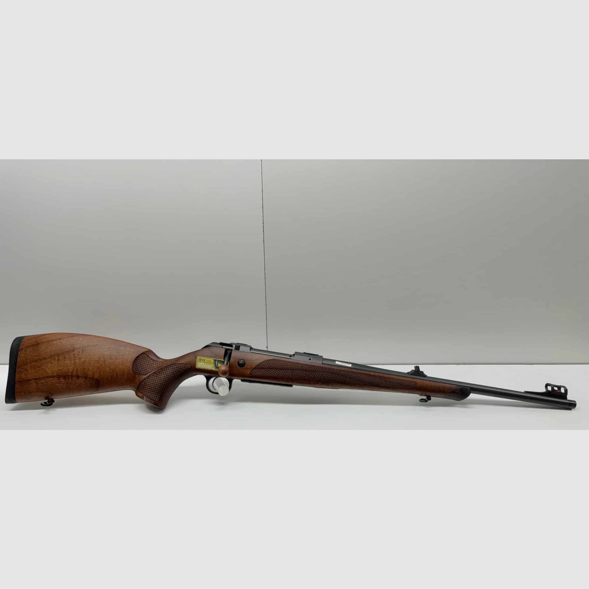 CZ 600 LUX