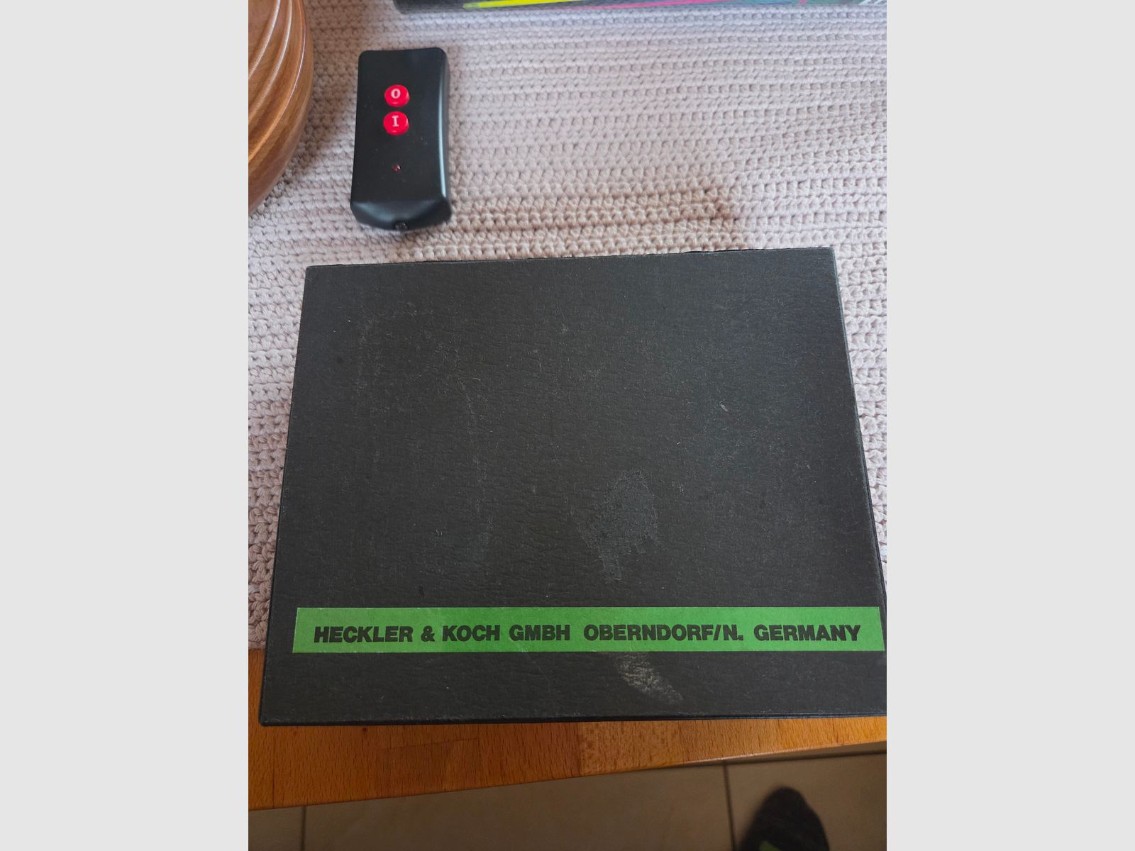 Heckler & Koch emergency signal device