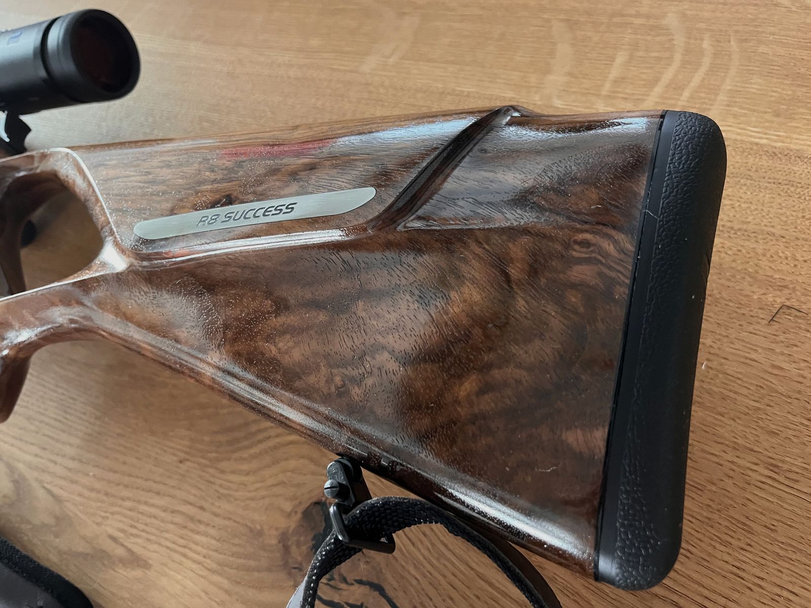 Blaser R8 Success Luxus mit Visierung