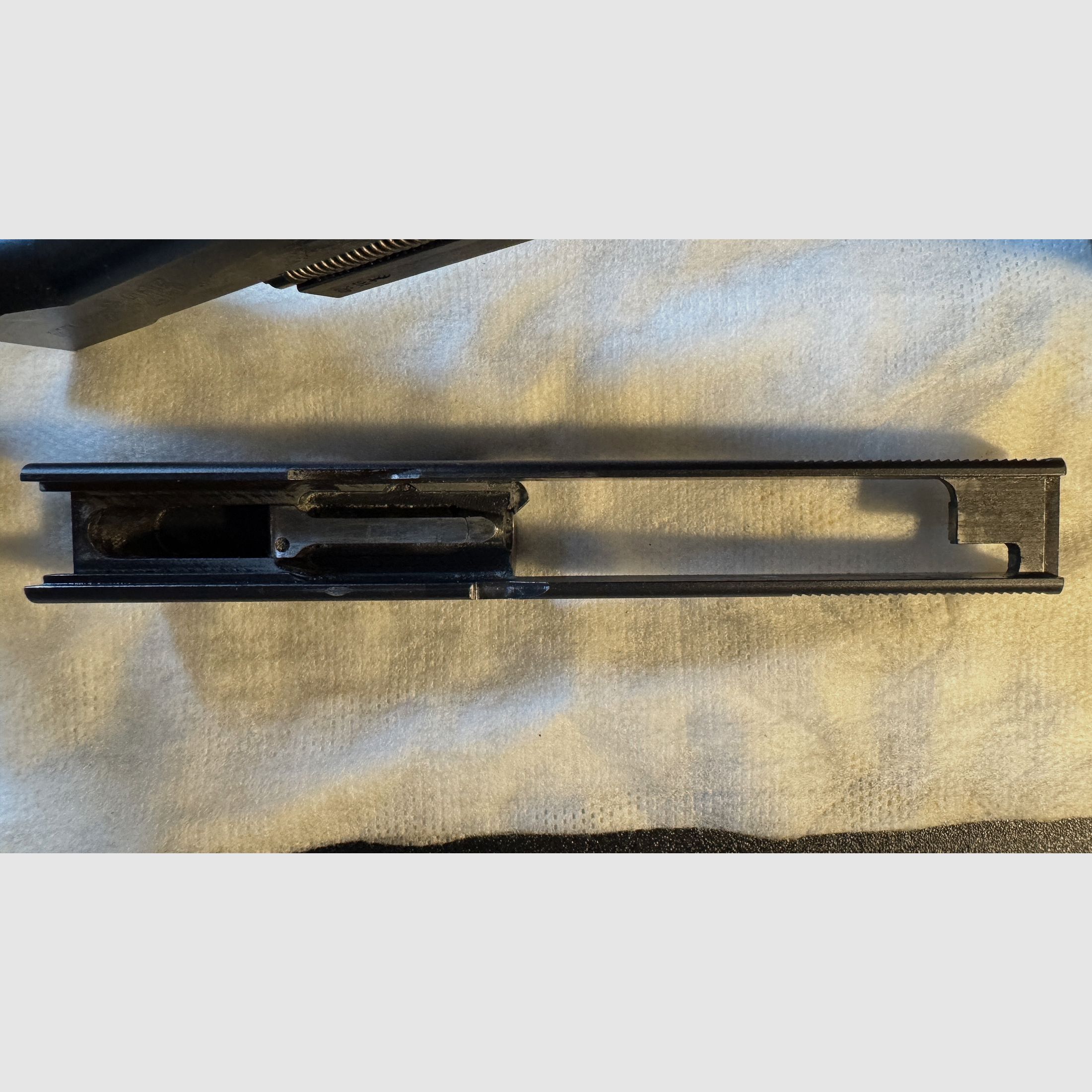 Sport pistol Hämmerli 215 22 lr with 3 magazines