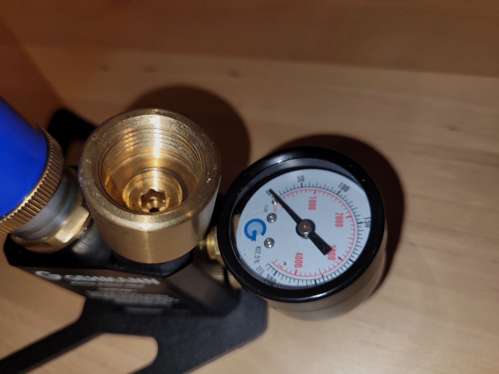 Gehmann Pressluftpumpe Fülladapter Brocock